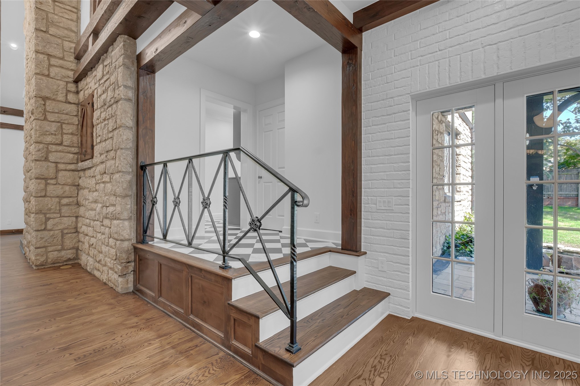 1732 E 30th Place Property Photo 30