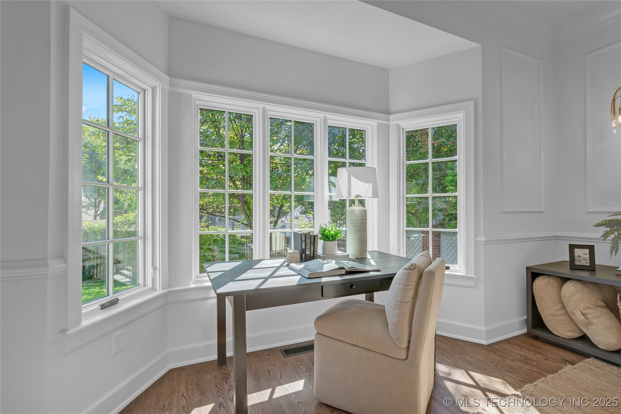 1732 E 30th Place Property Photo 42