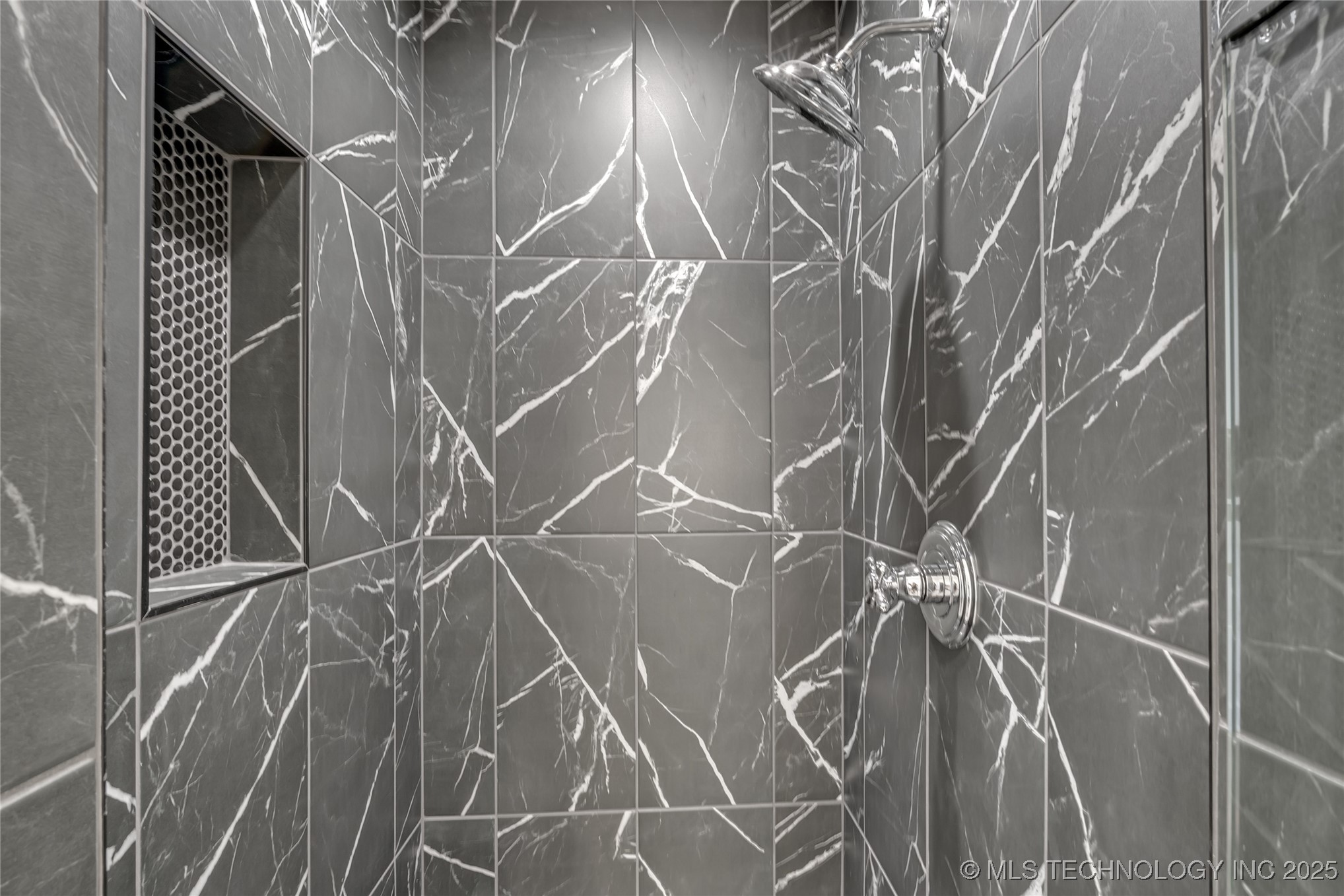 1732 E 30th Place Property Photo 51