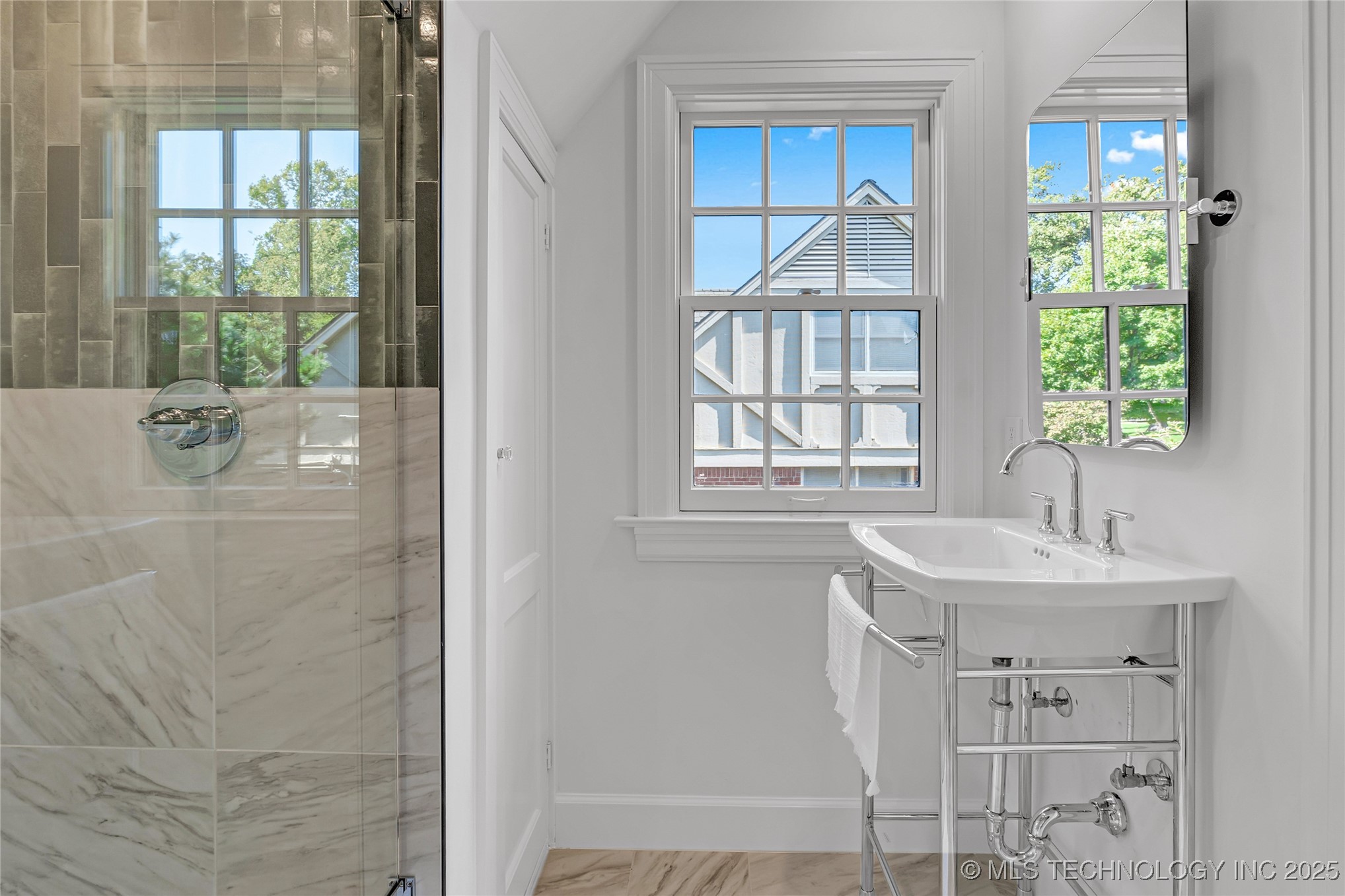 1732 E 30th Place Property Photo 55