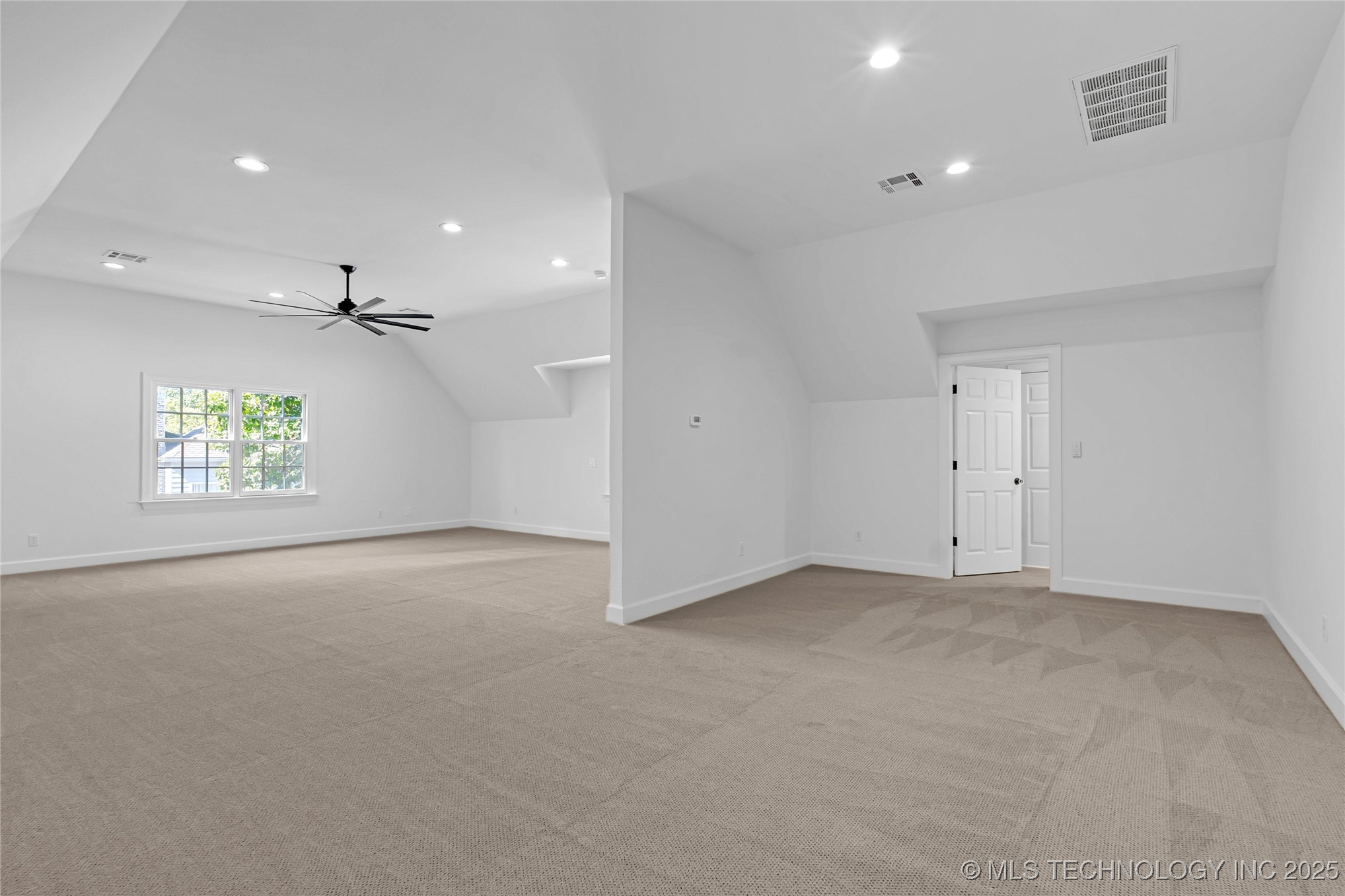 1732 E 30th Place Property Photo 60