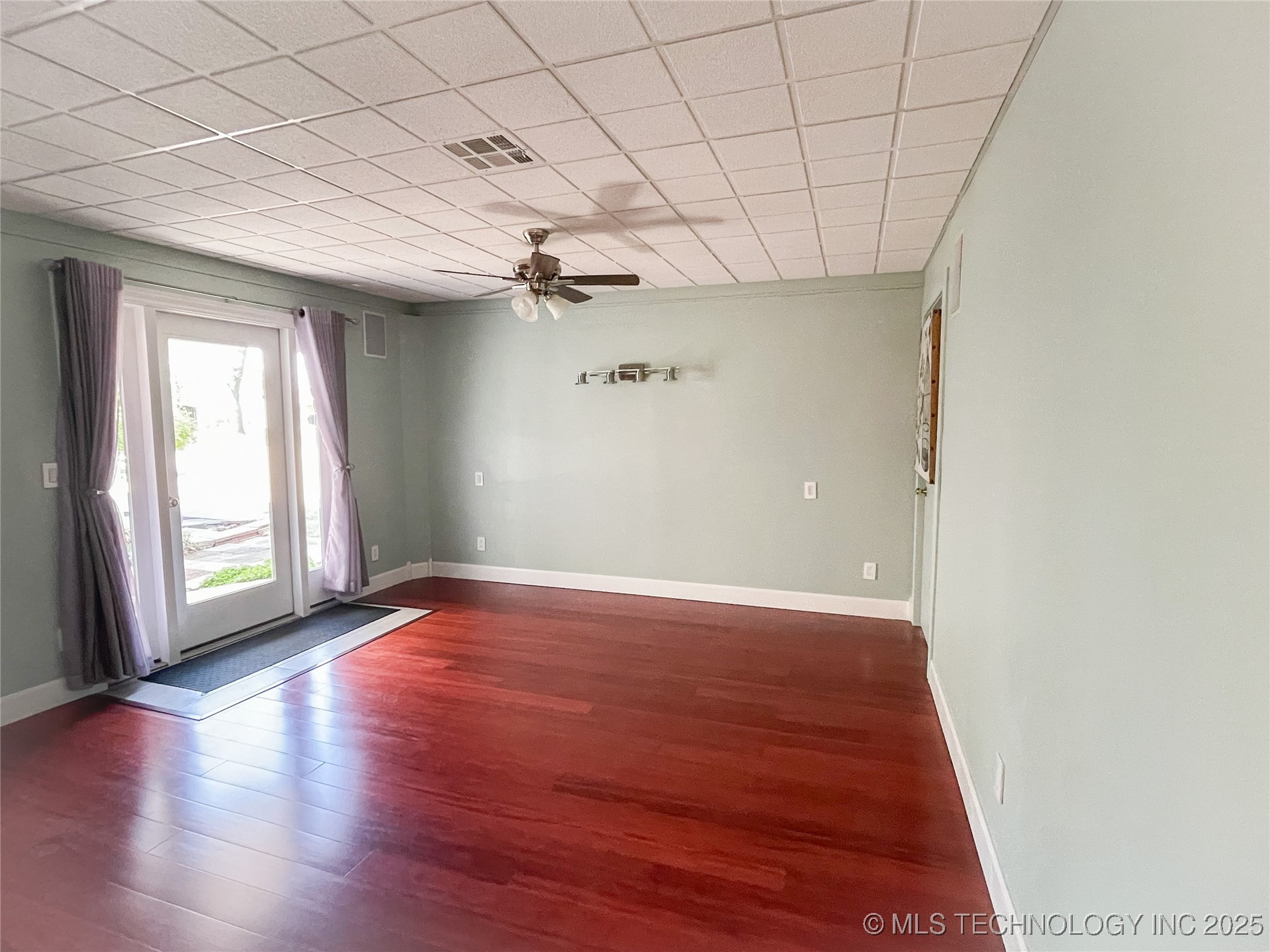 72036 S 324 Road Property Photo 8