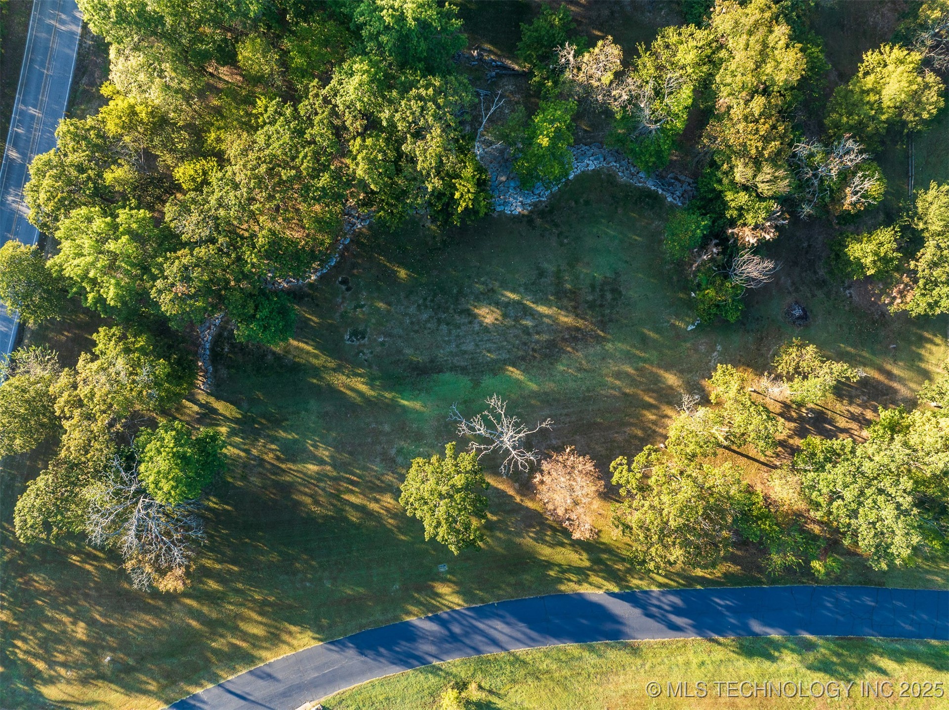 25650 E 46th Street S Property Photo 4