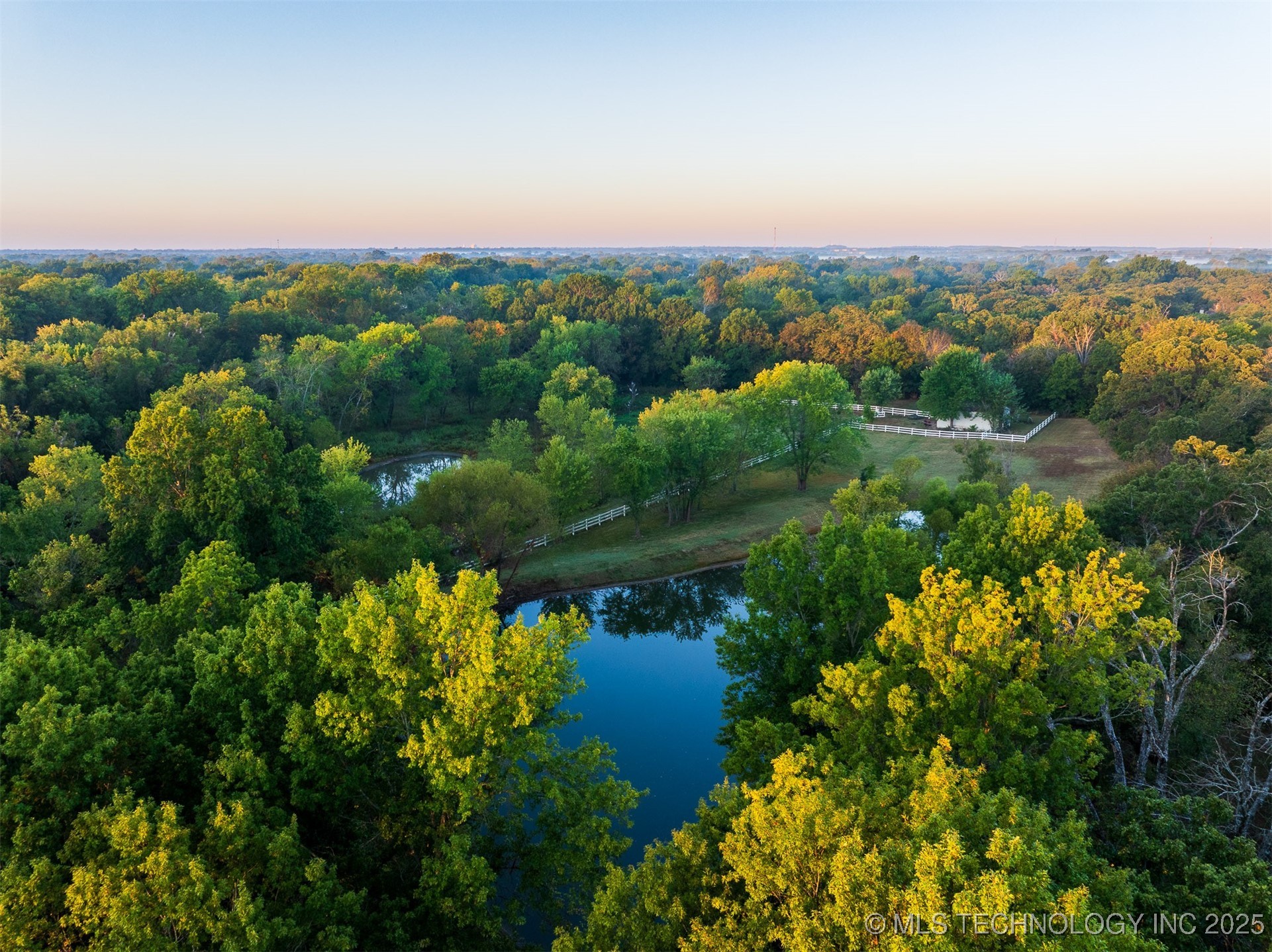 25650 E 46th Street S Property Photo 15
