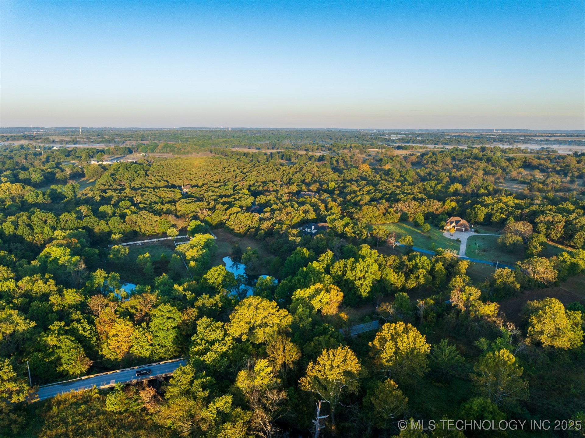 25650 E 46th Street S Property Photo 23