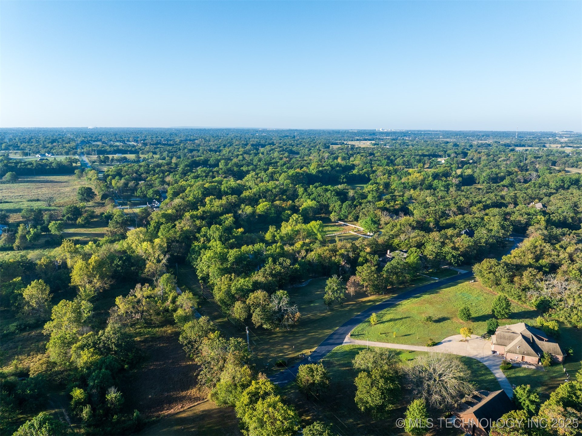 25650 E 46th Street S Property Photo 26
