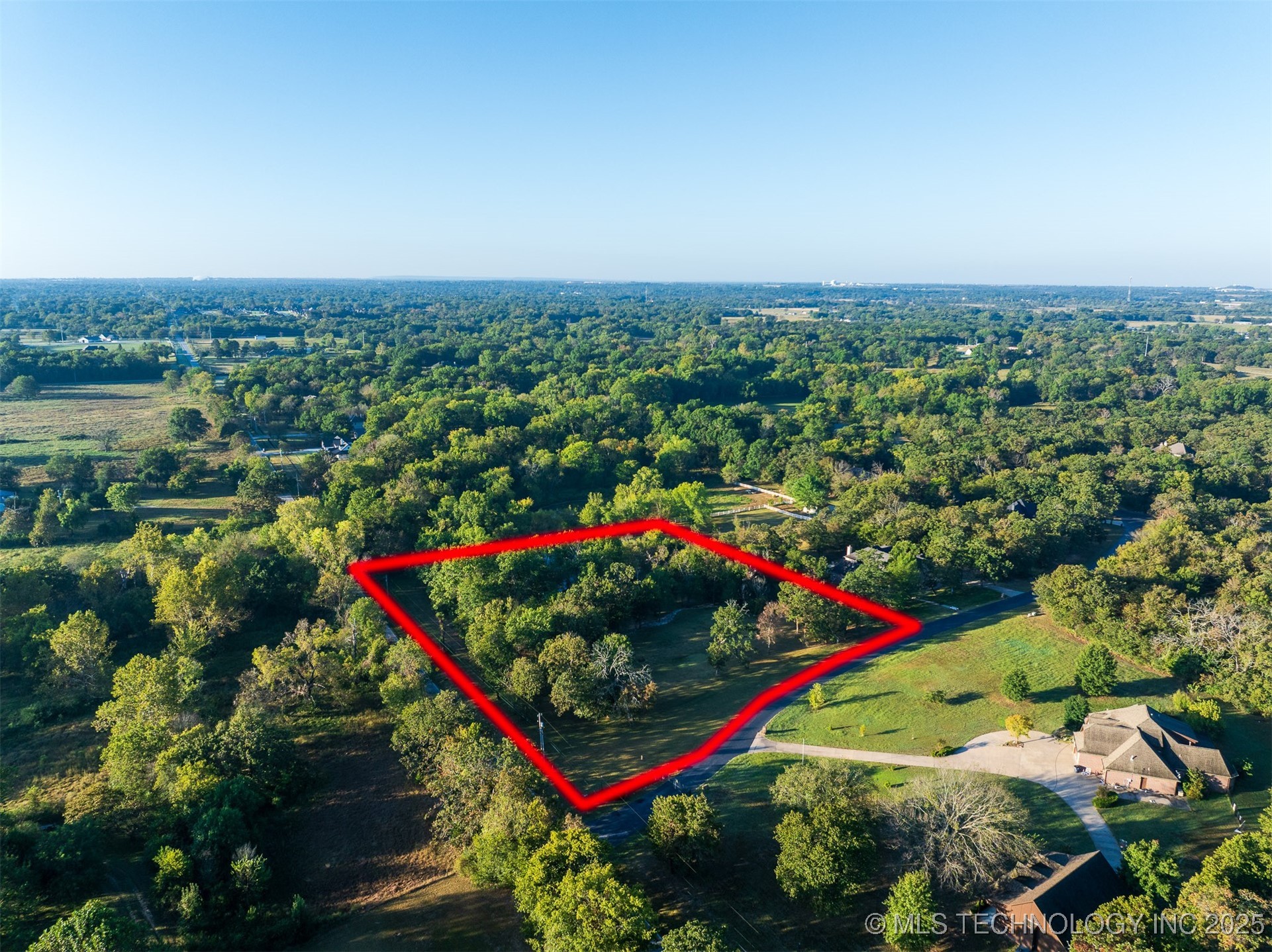 25650 E 46th Street S Property Photo 28