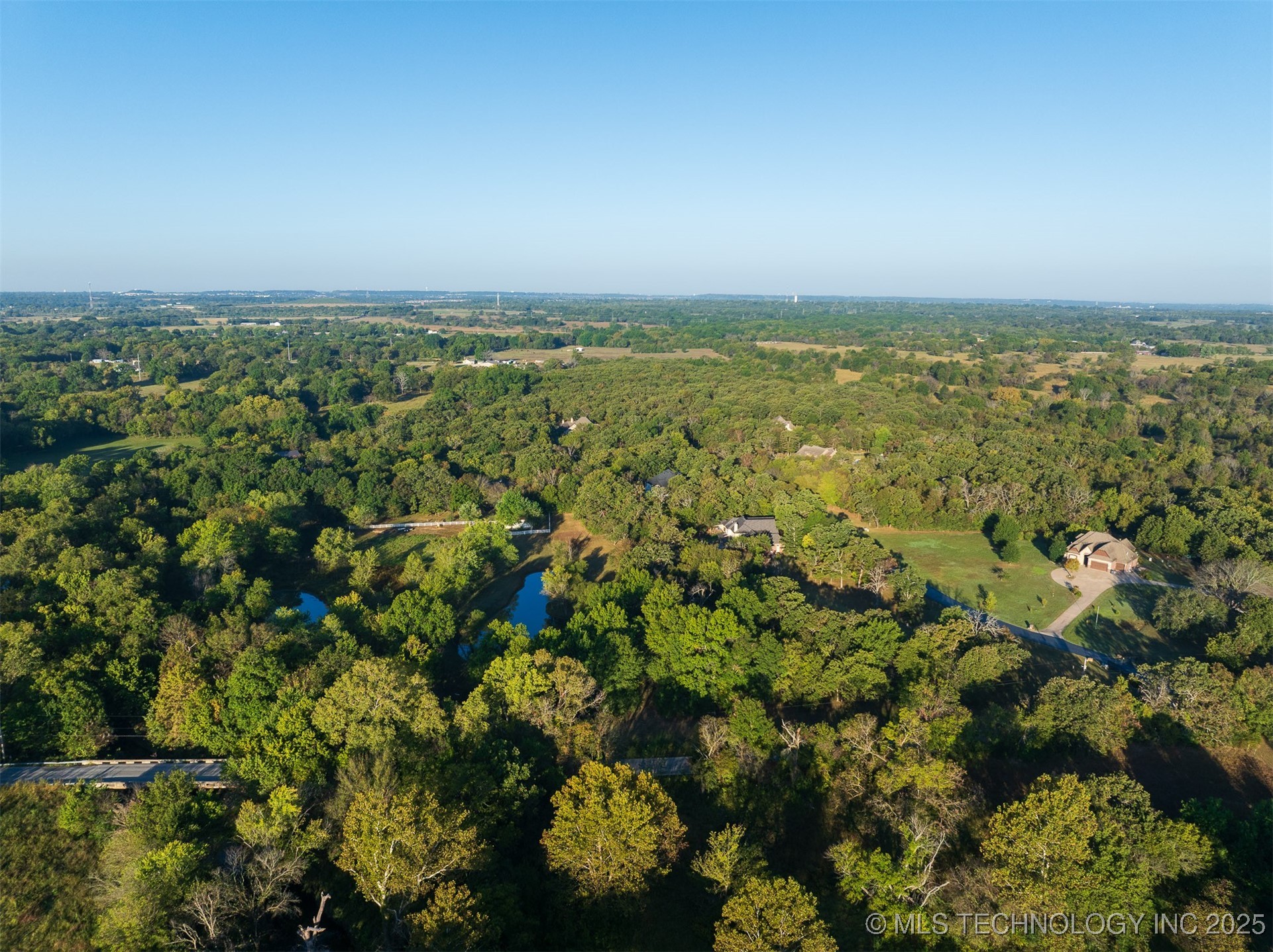 25650 E 46th Street S Property Photo 29