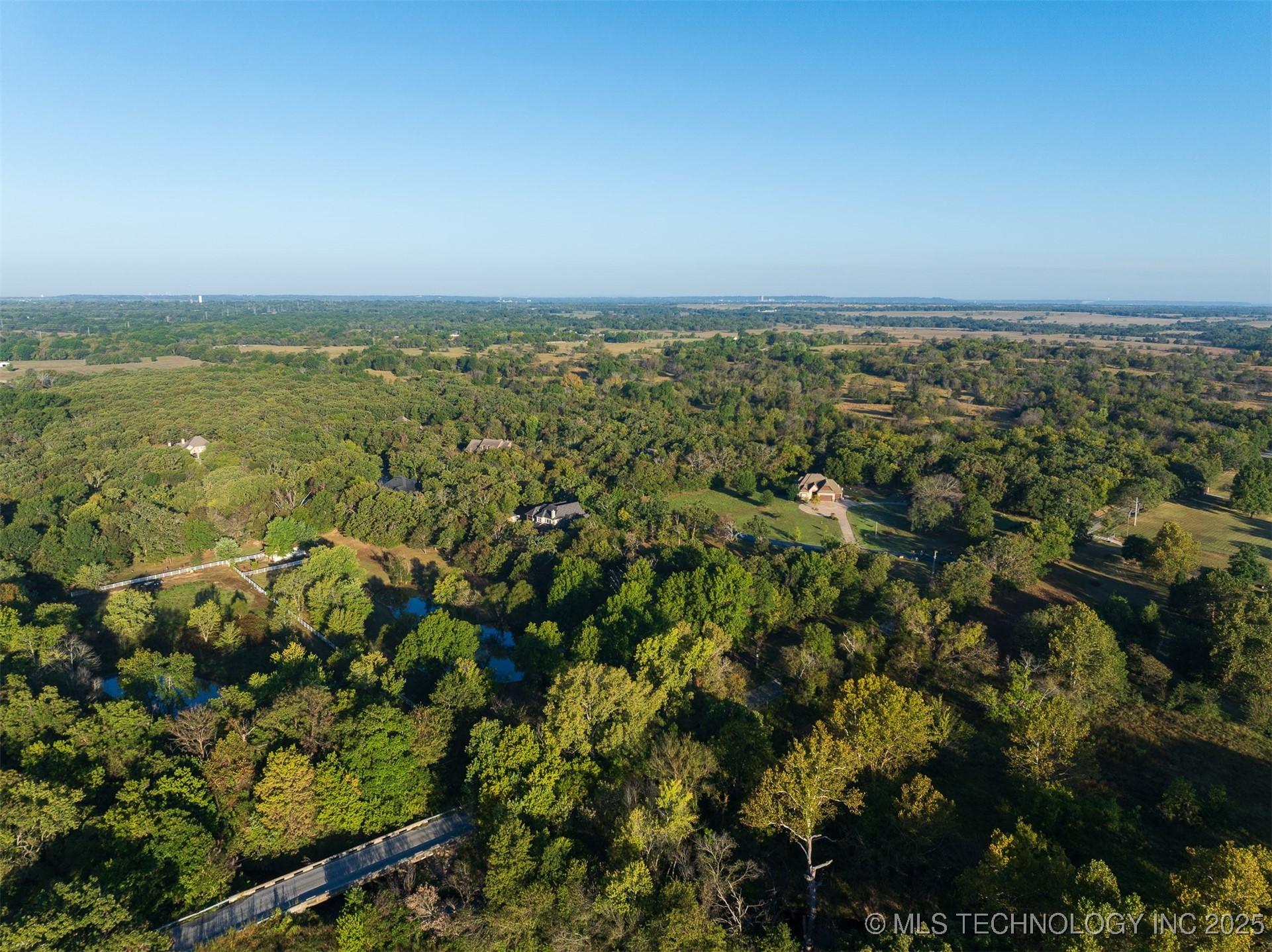 25650 E 46th Street S Property Photo 31
