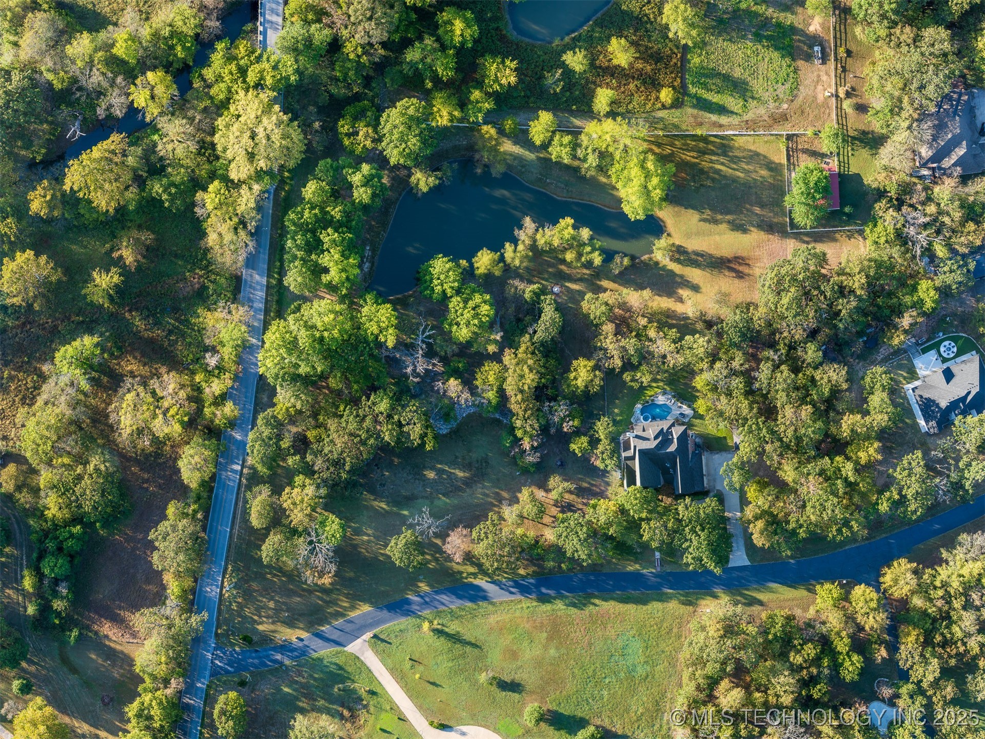 25650 E 46th Street S Property Photo 36