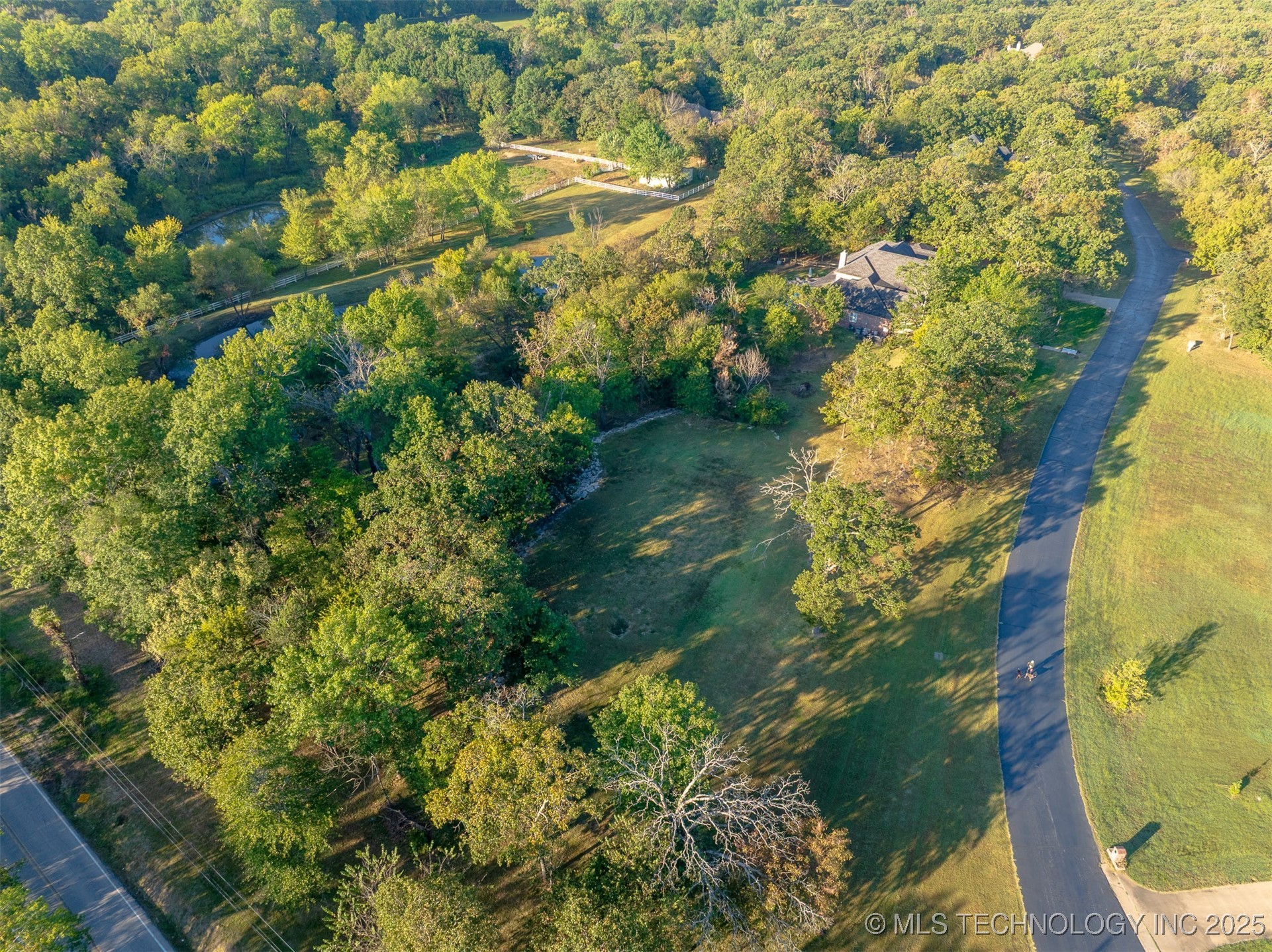 25650 E 46th Street S Property Photo 37