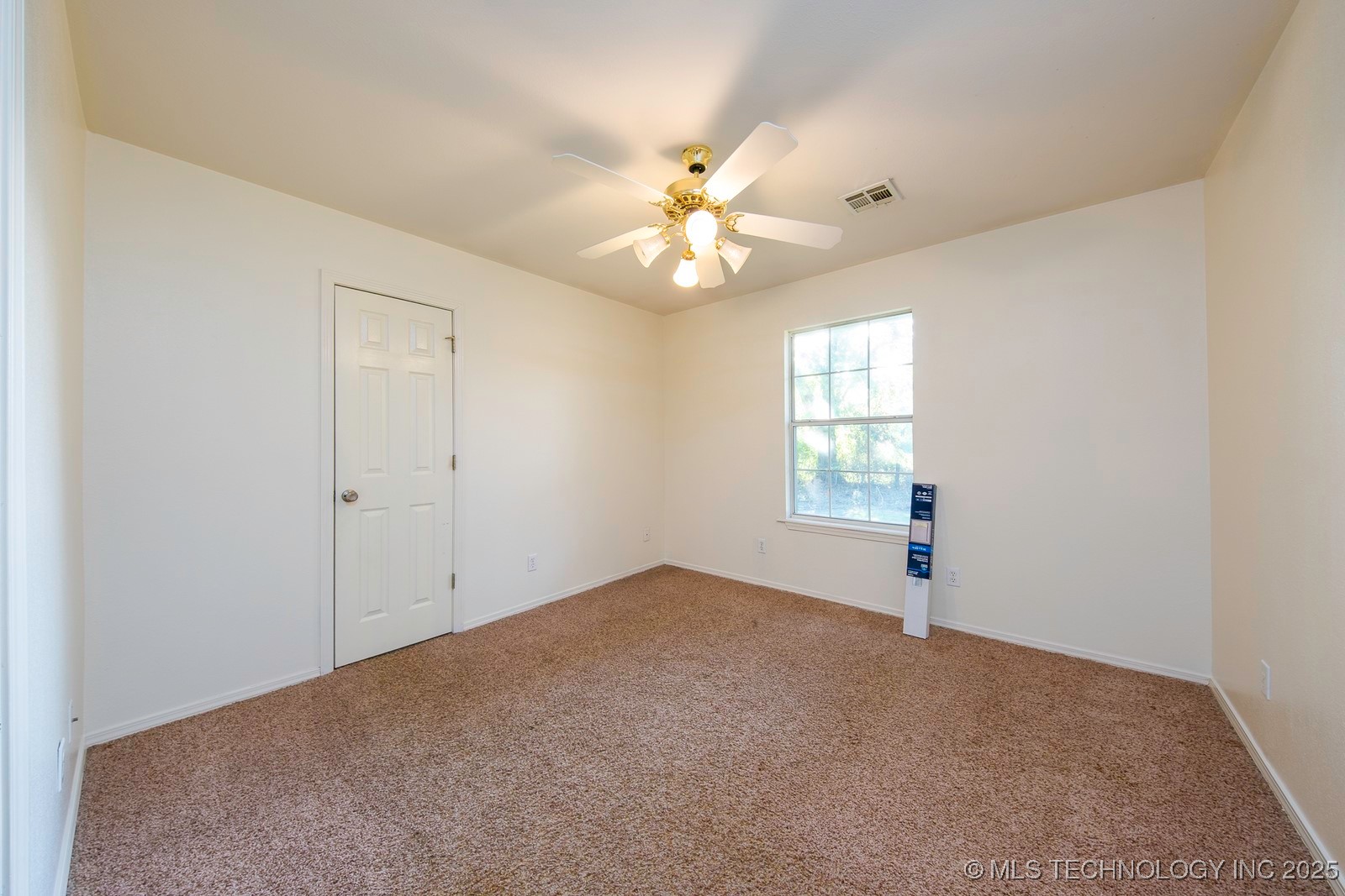 1605 N Preakness Property Photo 11