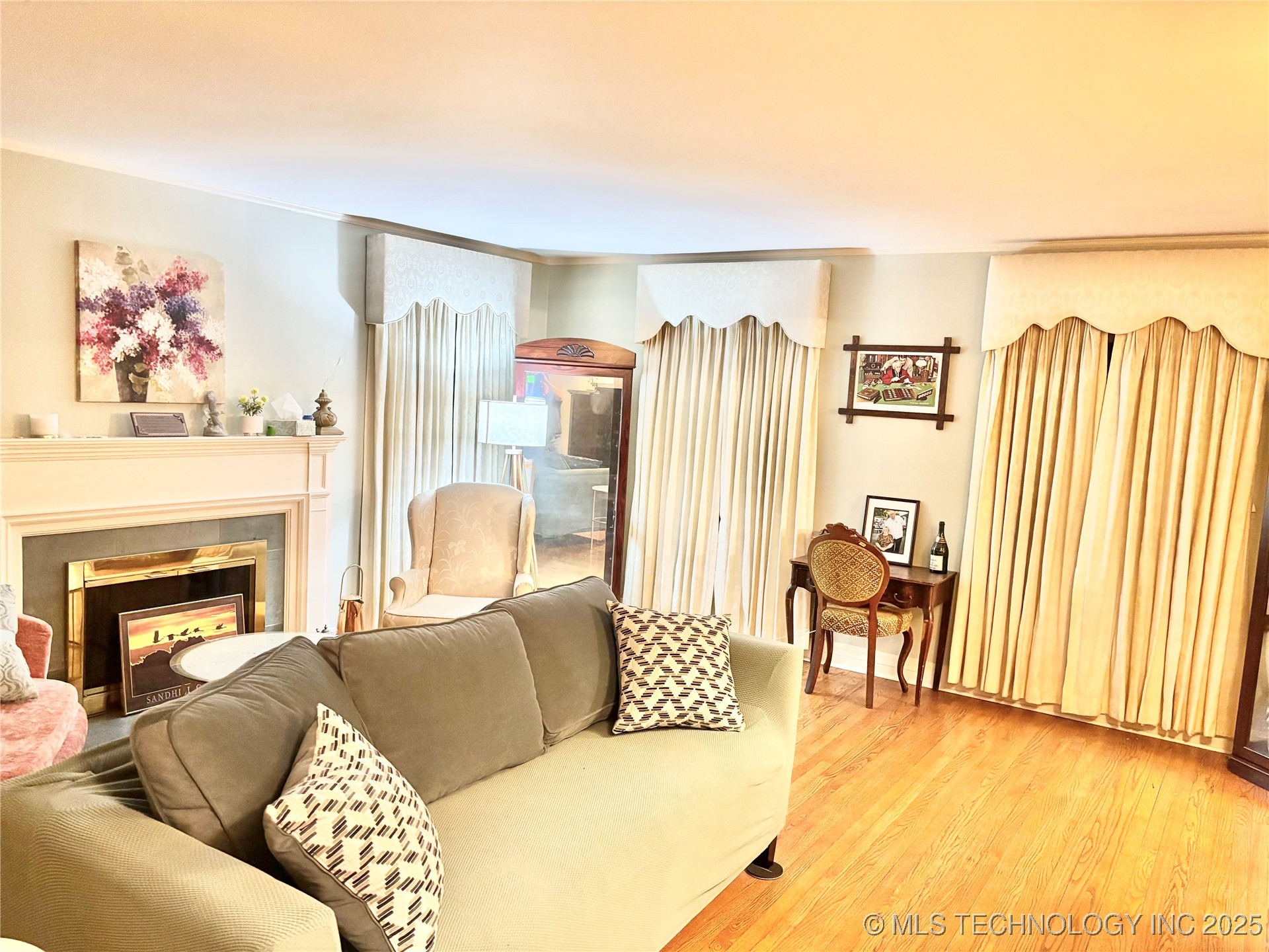 1704 Cherokee Property Photo 10