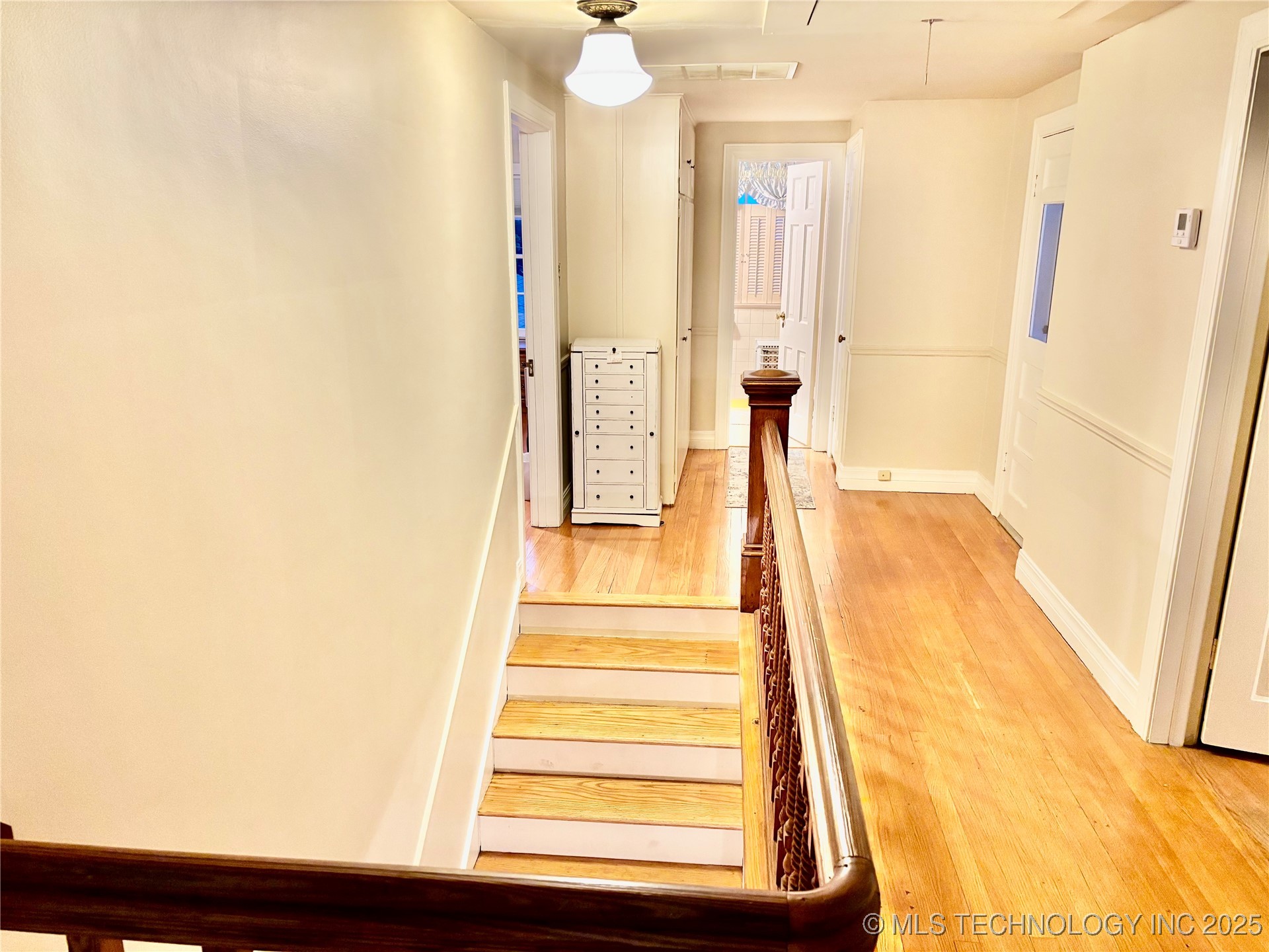 1704 Cherokee Property Photo 27