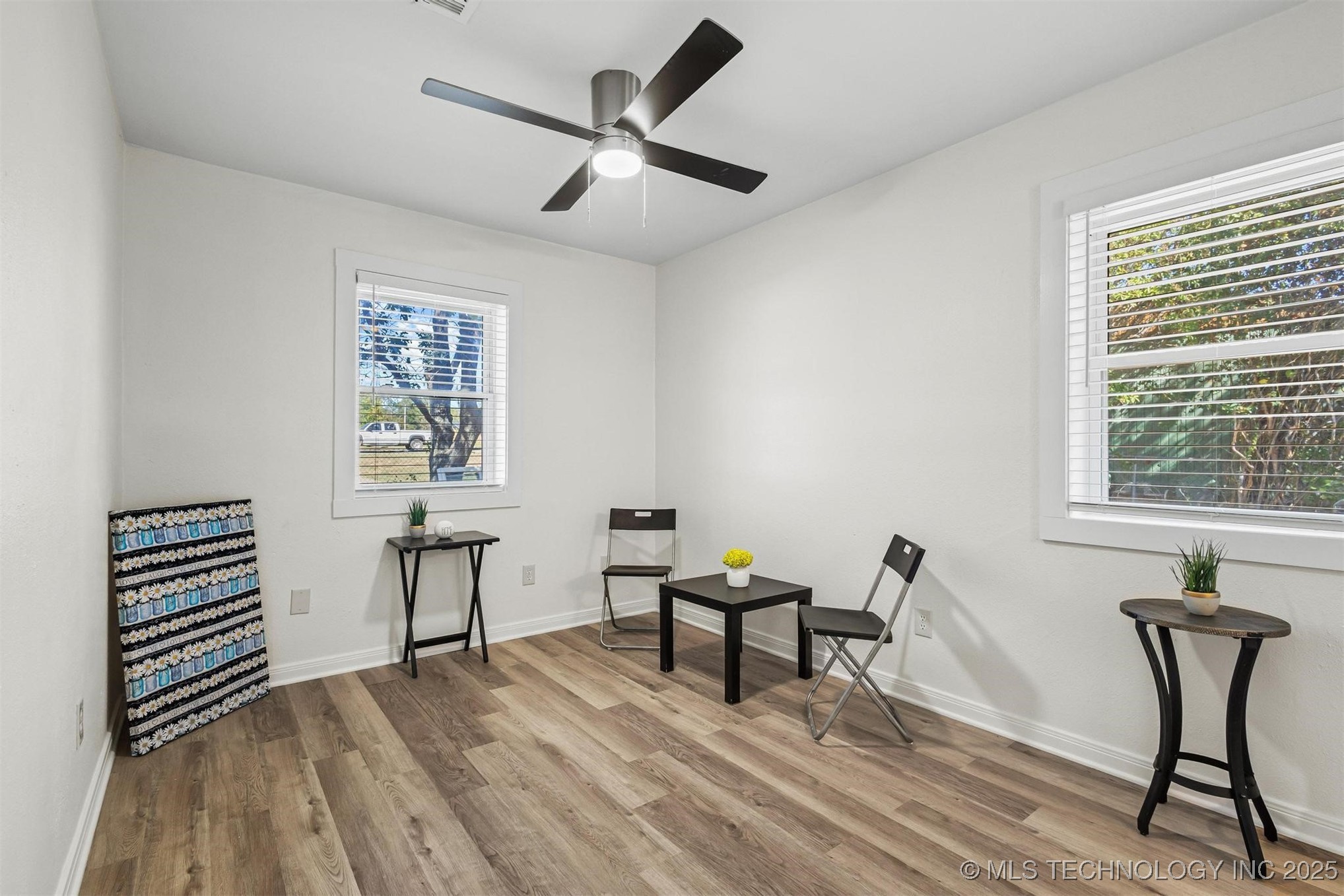 110 E Main Property Photo 26