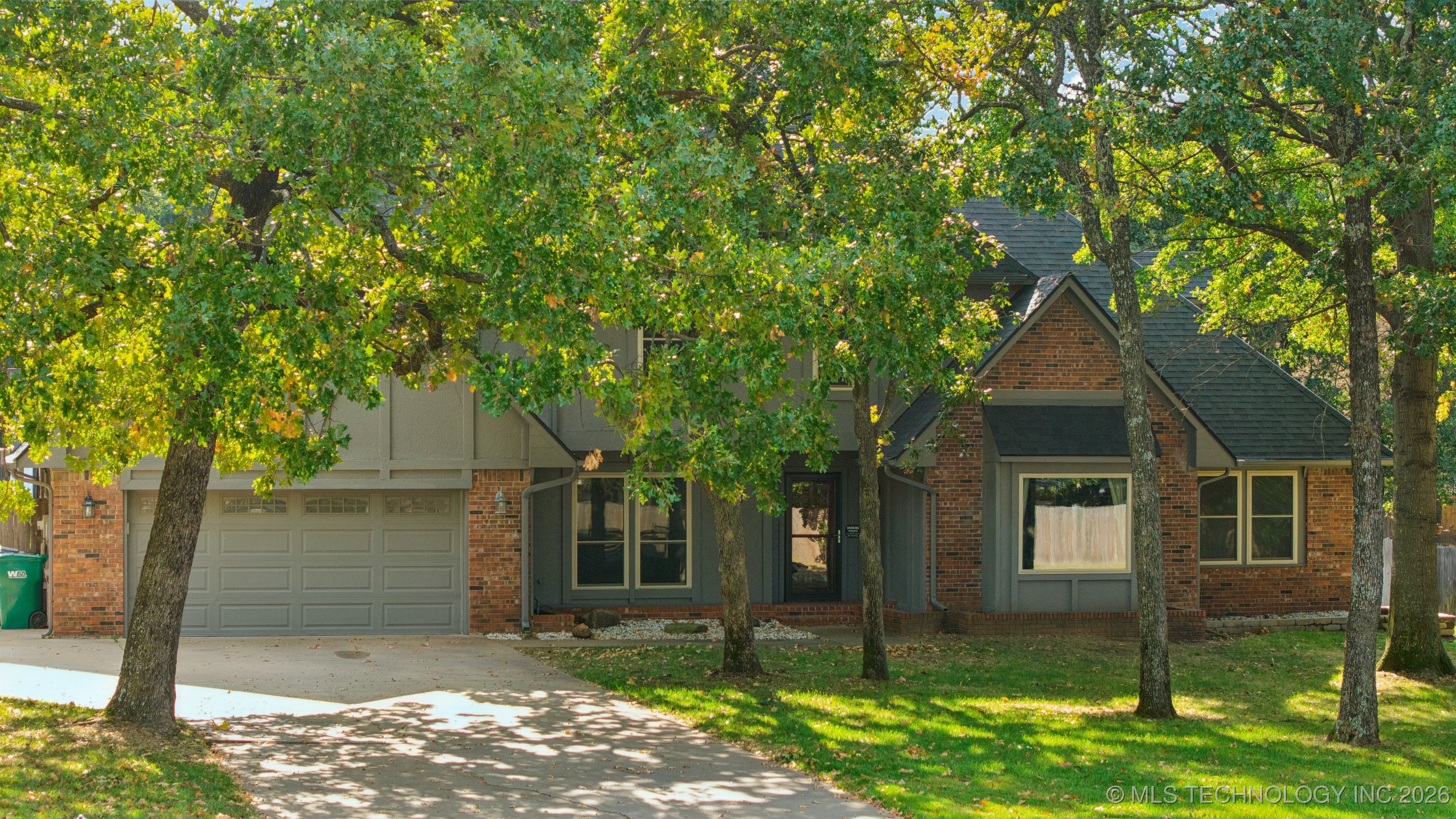 527 Pioneer Road Property Photo 2