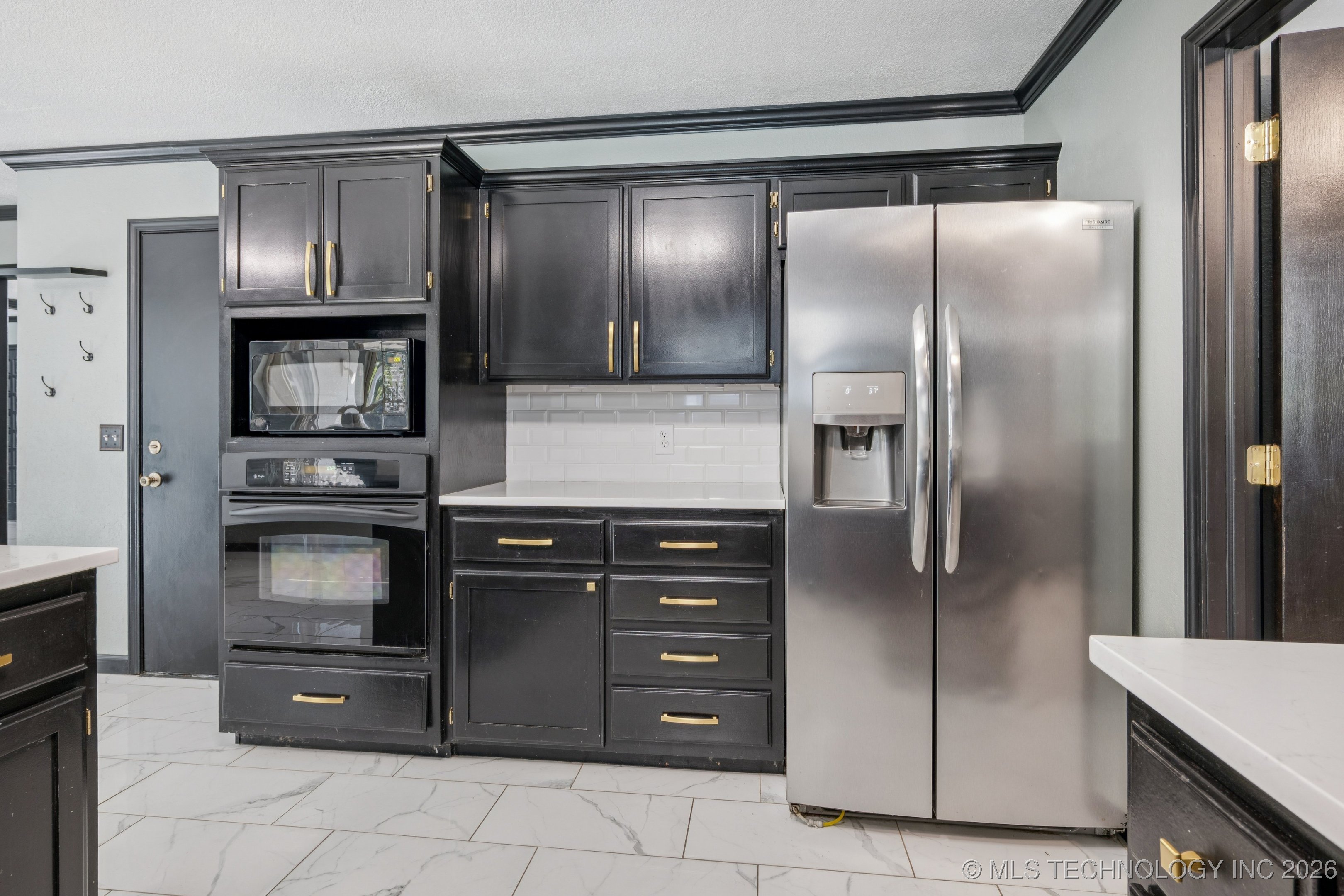 527 Pioneer Road Property Photo 17