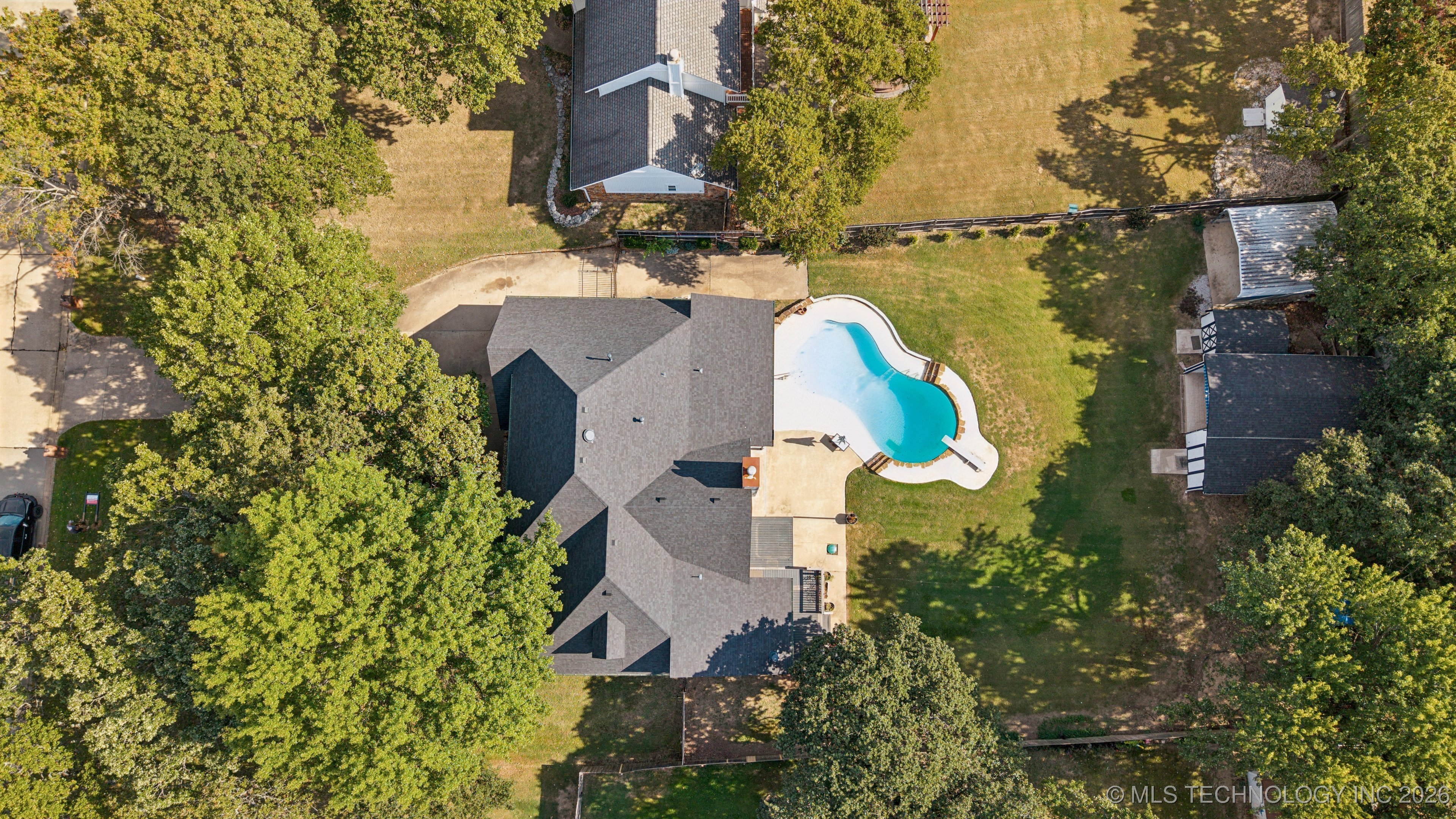 527 Pioneer Road Property Photo 55