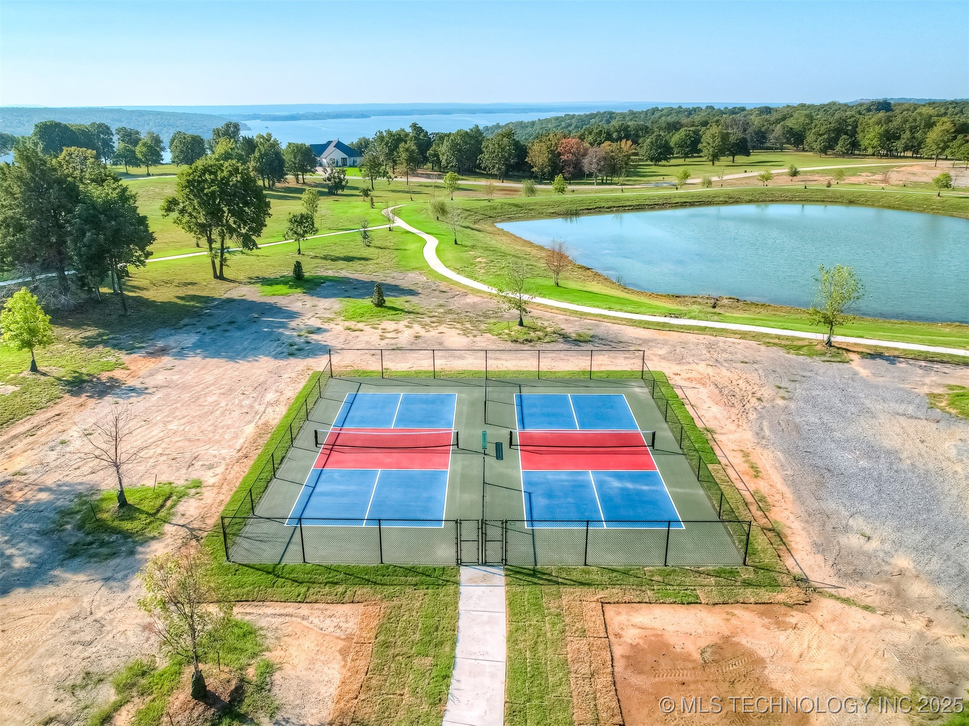 205 Patriot Pointe Property Photo 6