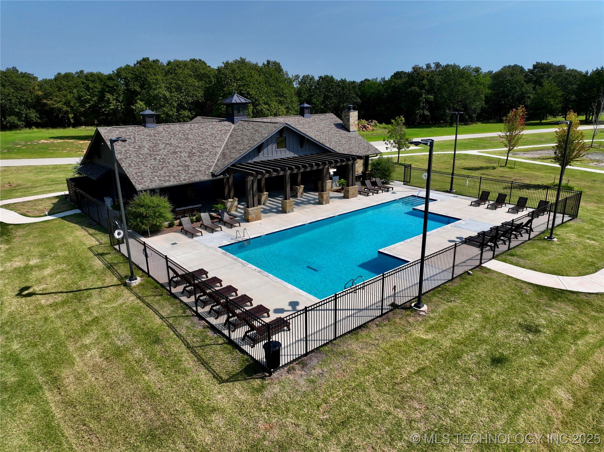 206 Patriot Pointe Property Photo 7