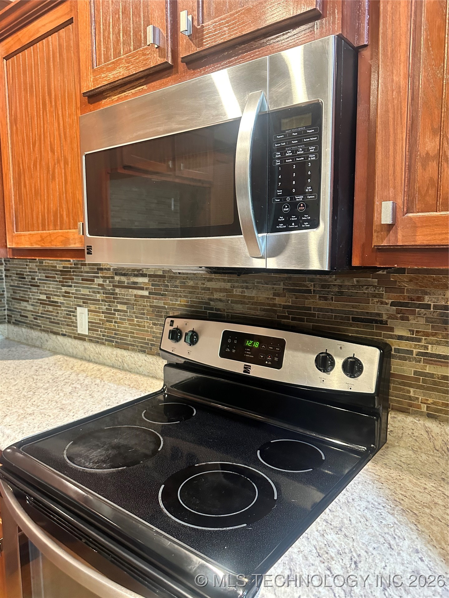 415664 E 1093 Road E Property Photo 7