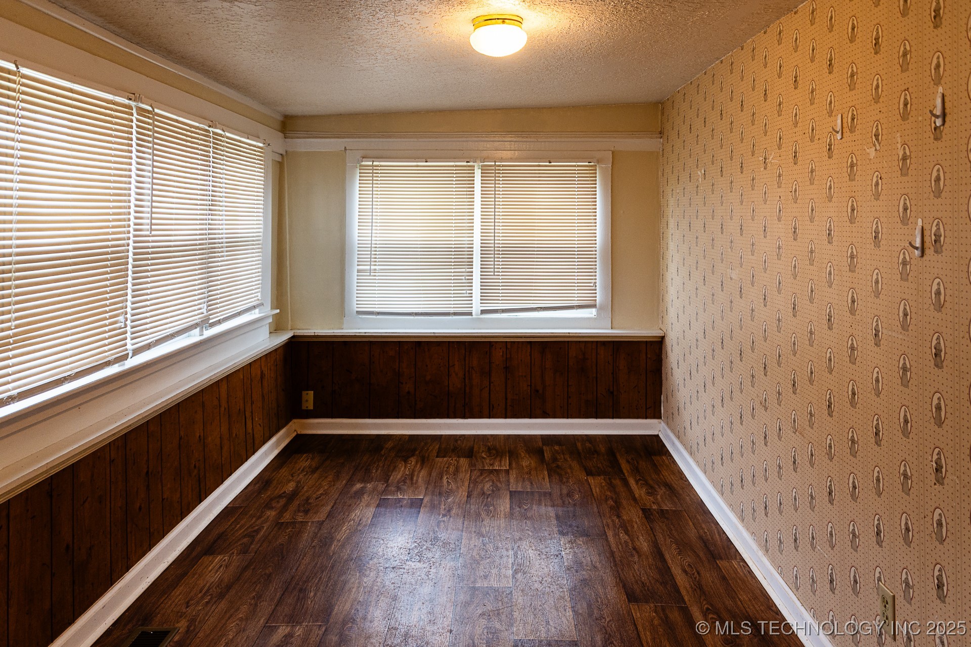 28360 Arbeka Road Property Photo 22