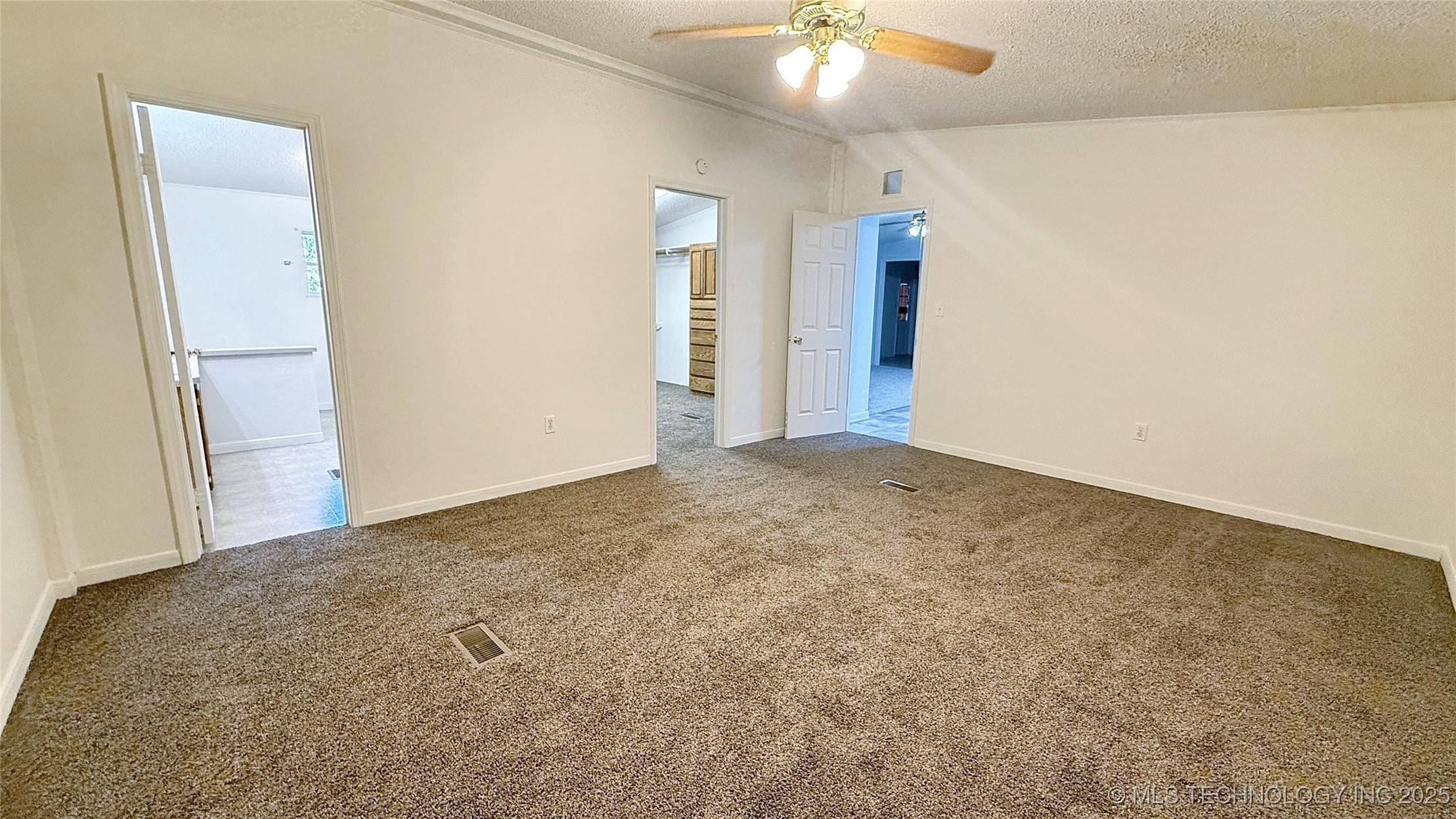 1620 Lenapah Street Property Photo 14