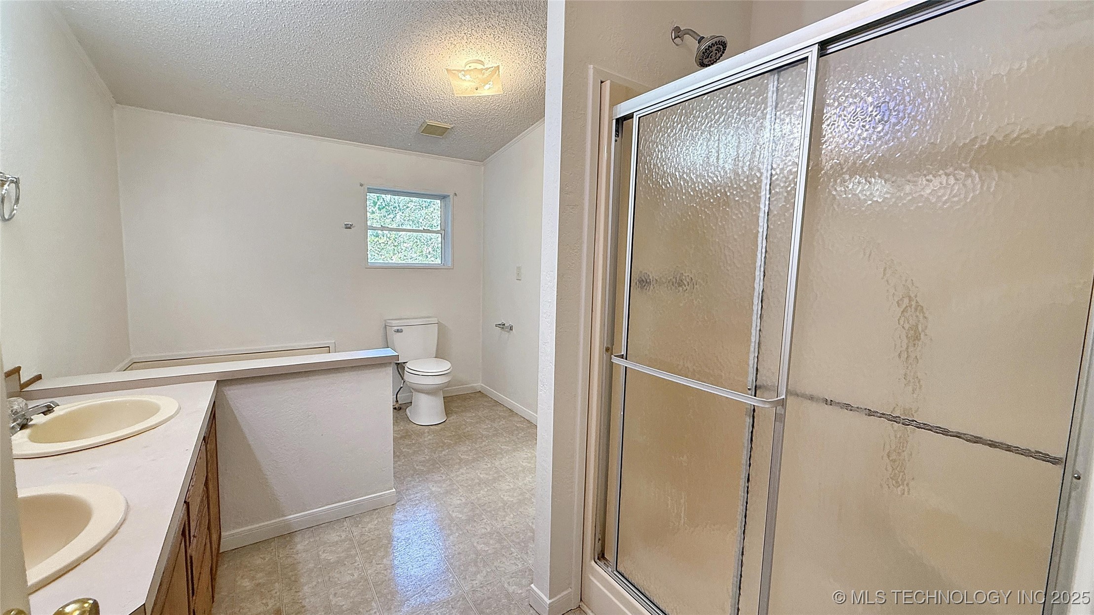 1620 Lenapah Street Property Photo 16