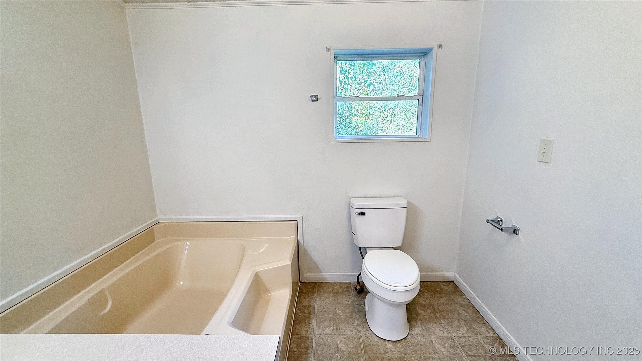 1620 Lenapah Street Property Photo 18