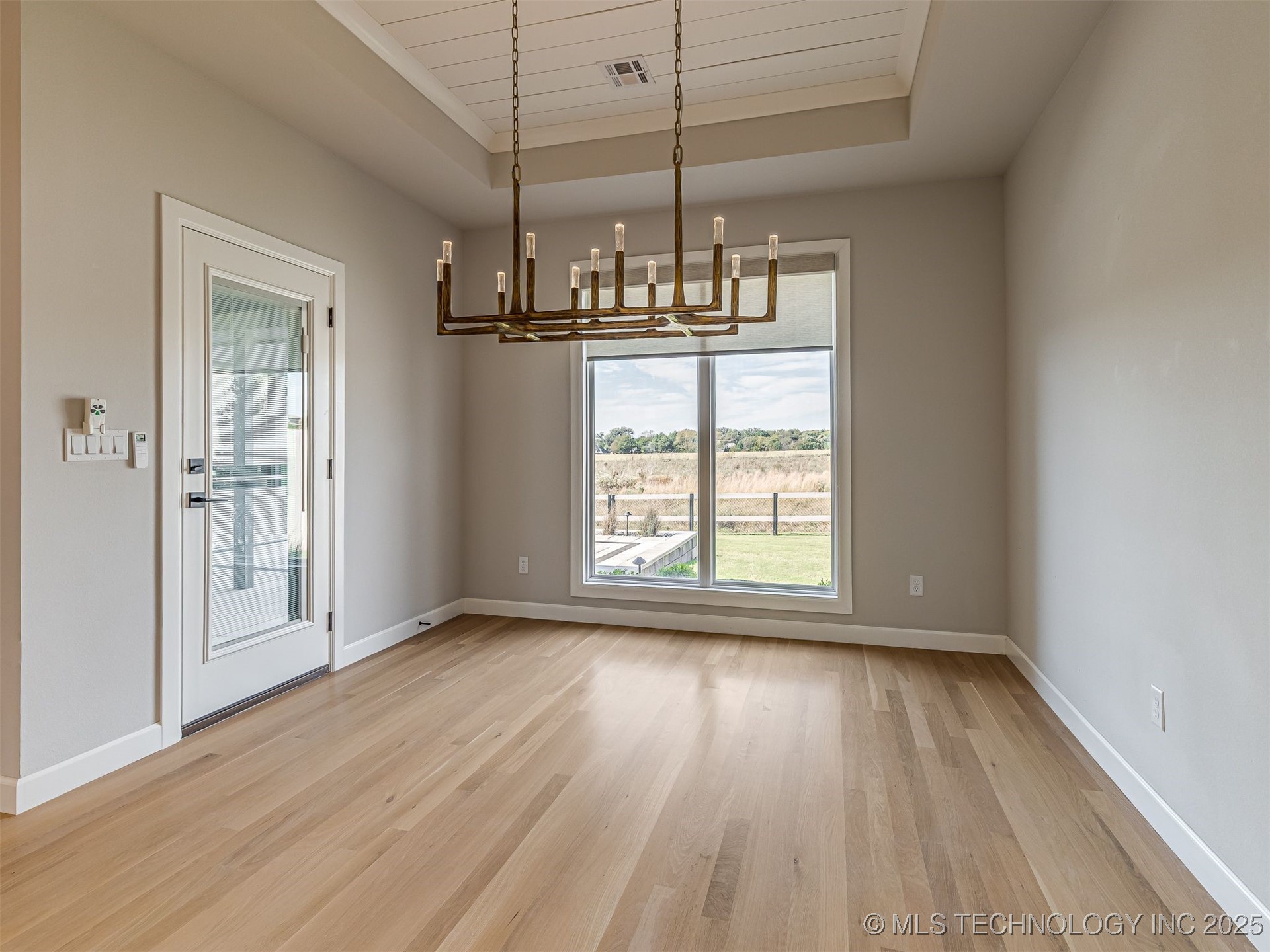 13634 S 20th Place E Property Photo 21