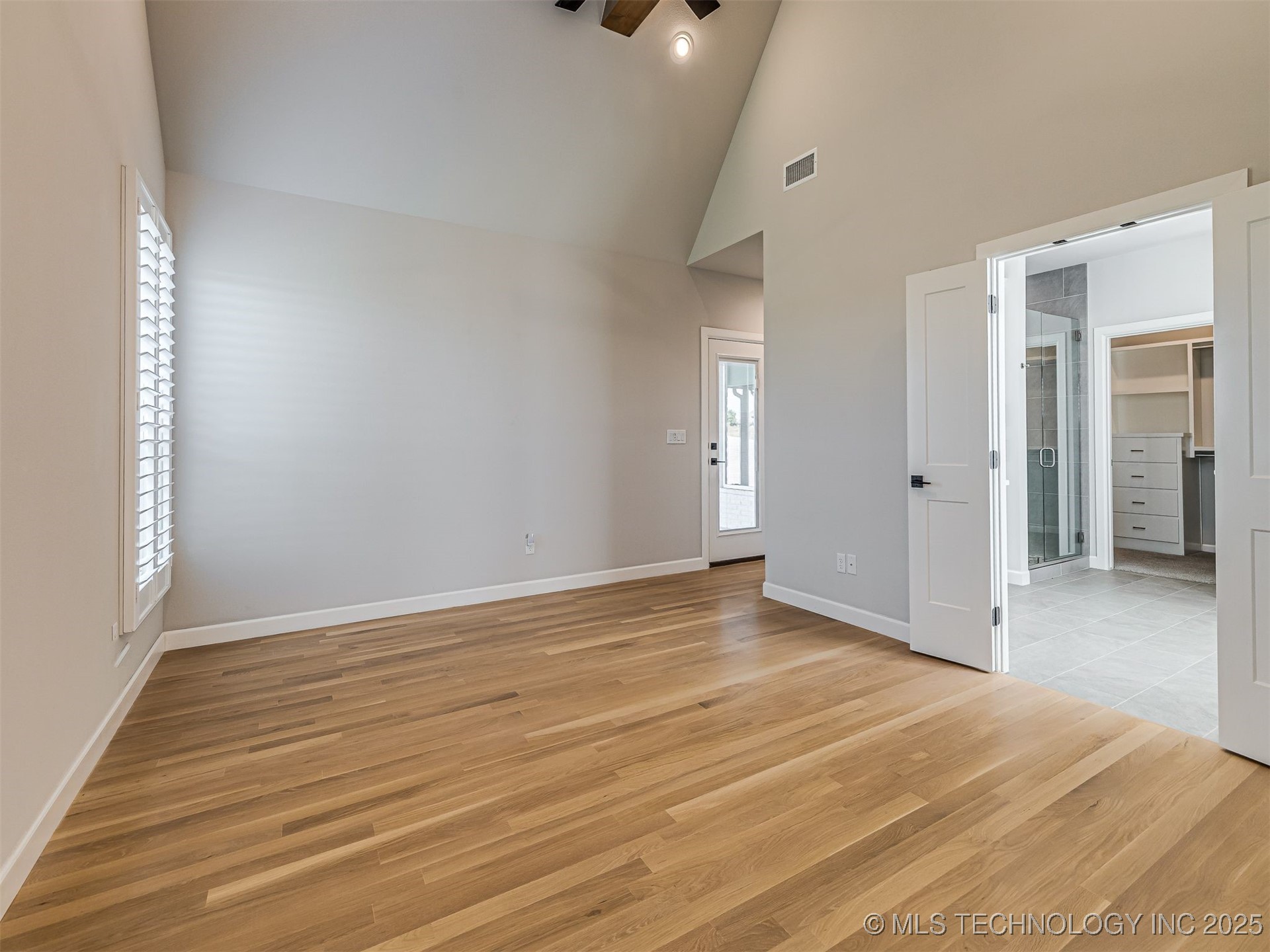 13634 S 20th Place E Property Photo 25