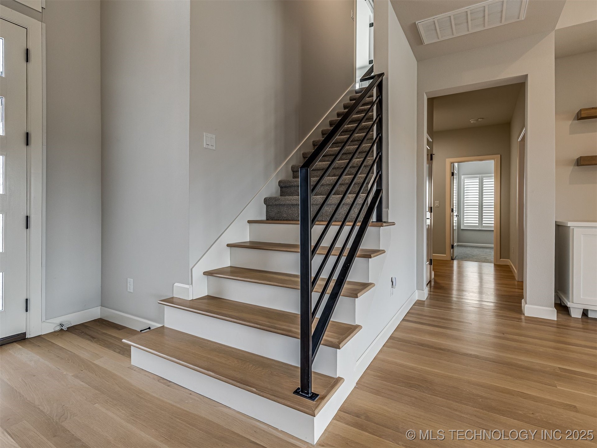 13634 S 20th Place E Property Photo 35