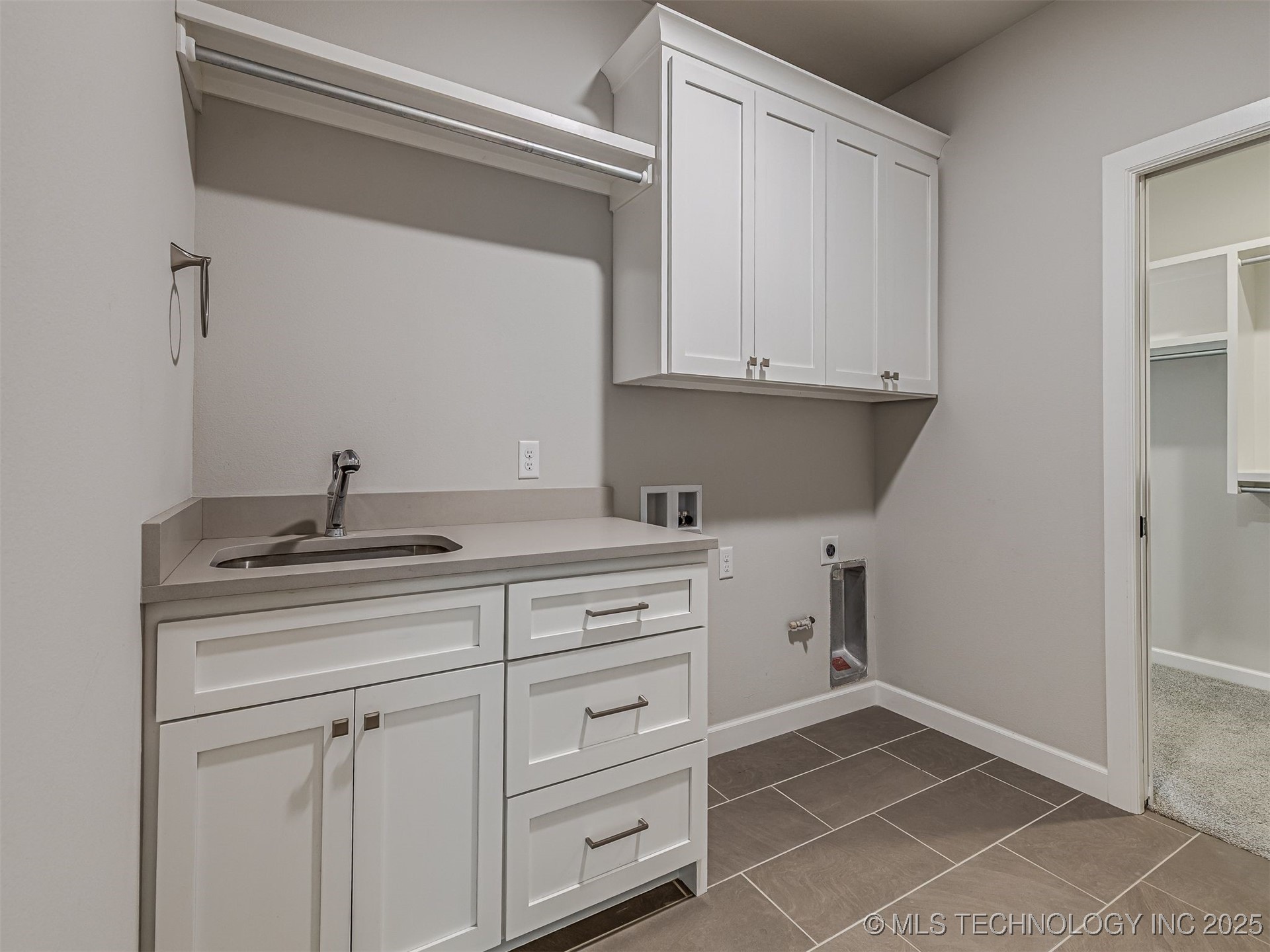 13634 S 20th Place E Property Photo 47