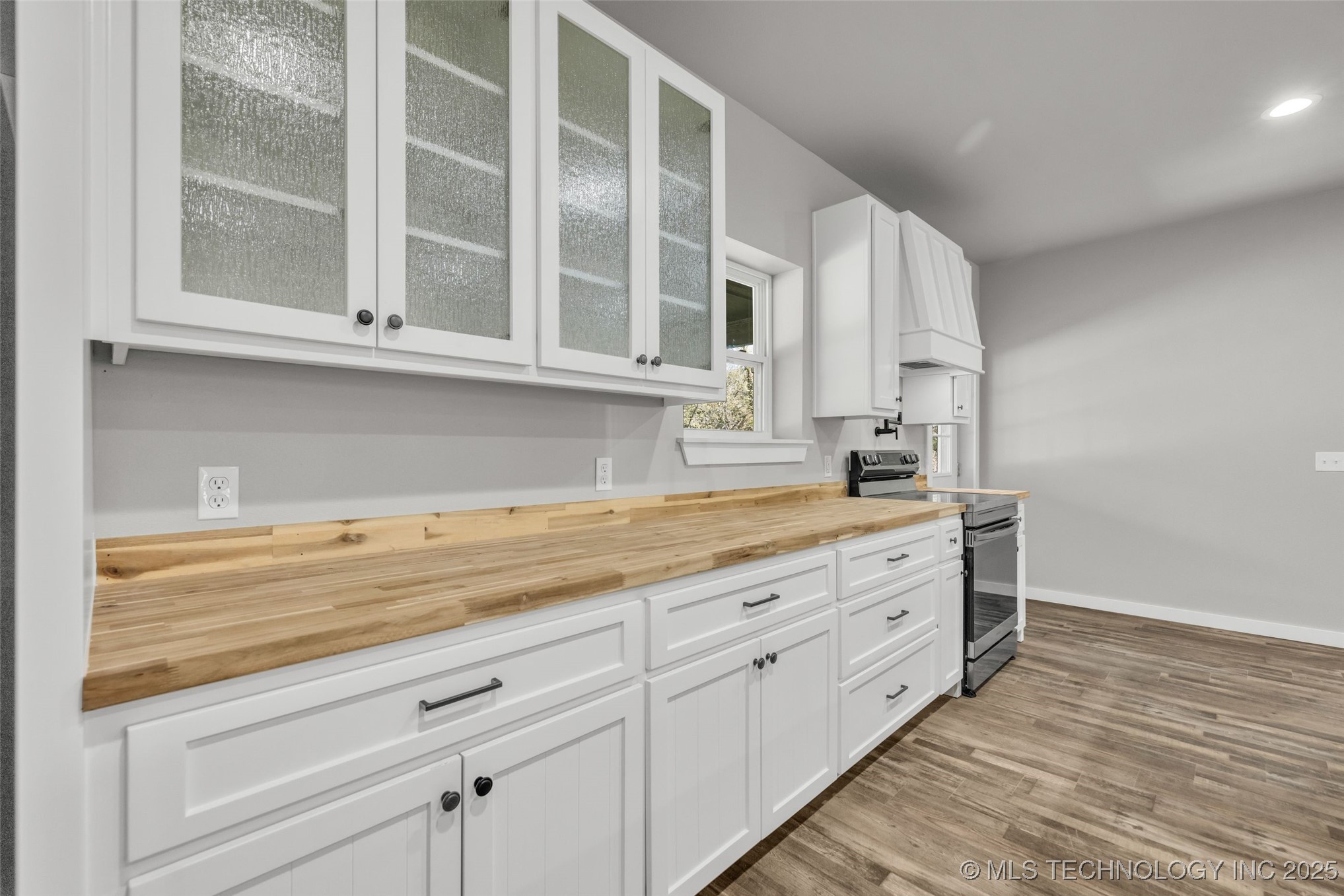 35761 W 101st Street S Property Photo 19