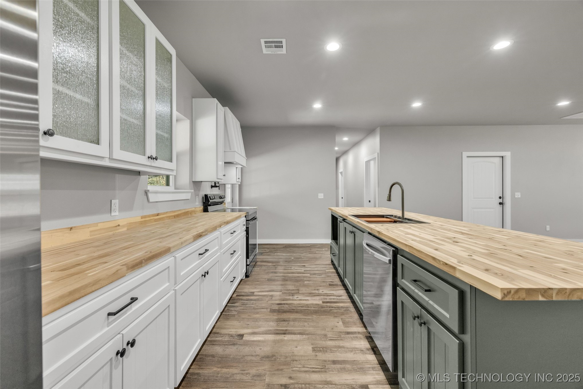 35761 W 101st Street S Property Photo 20