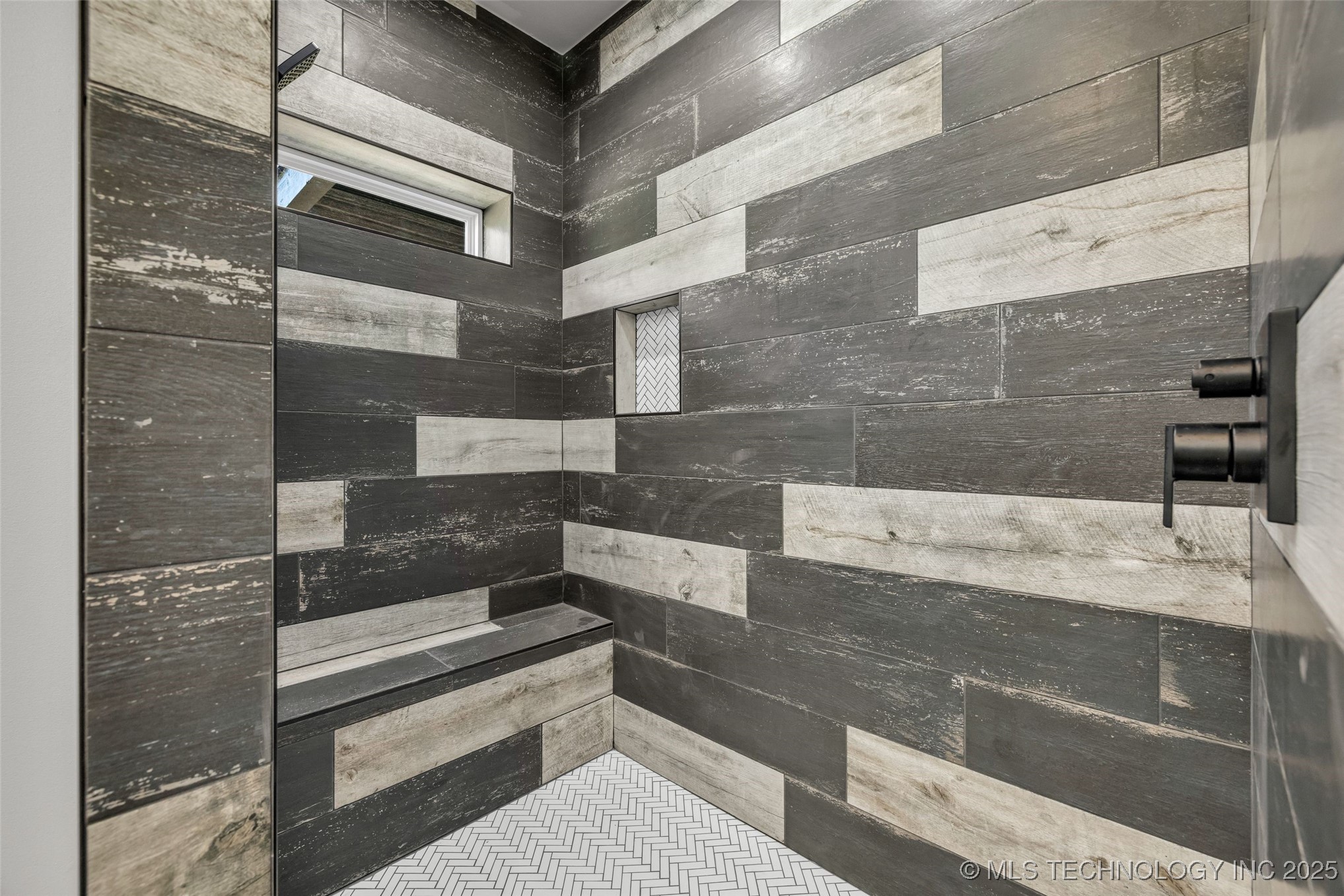 35761 W 101st Street S Property Photo 30