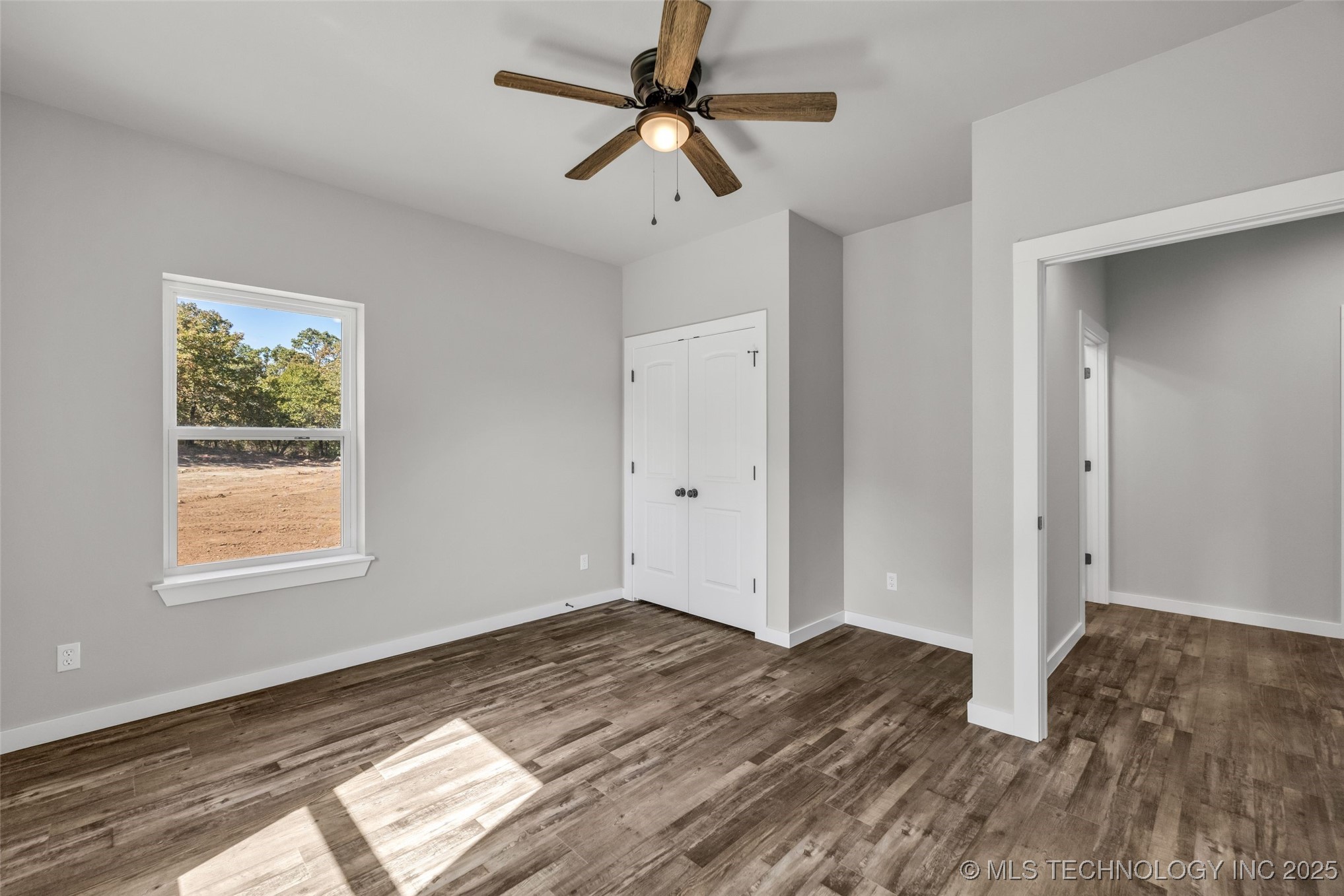 35761 W 101st Street S Property Photo 38