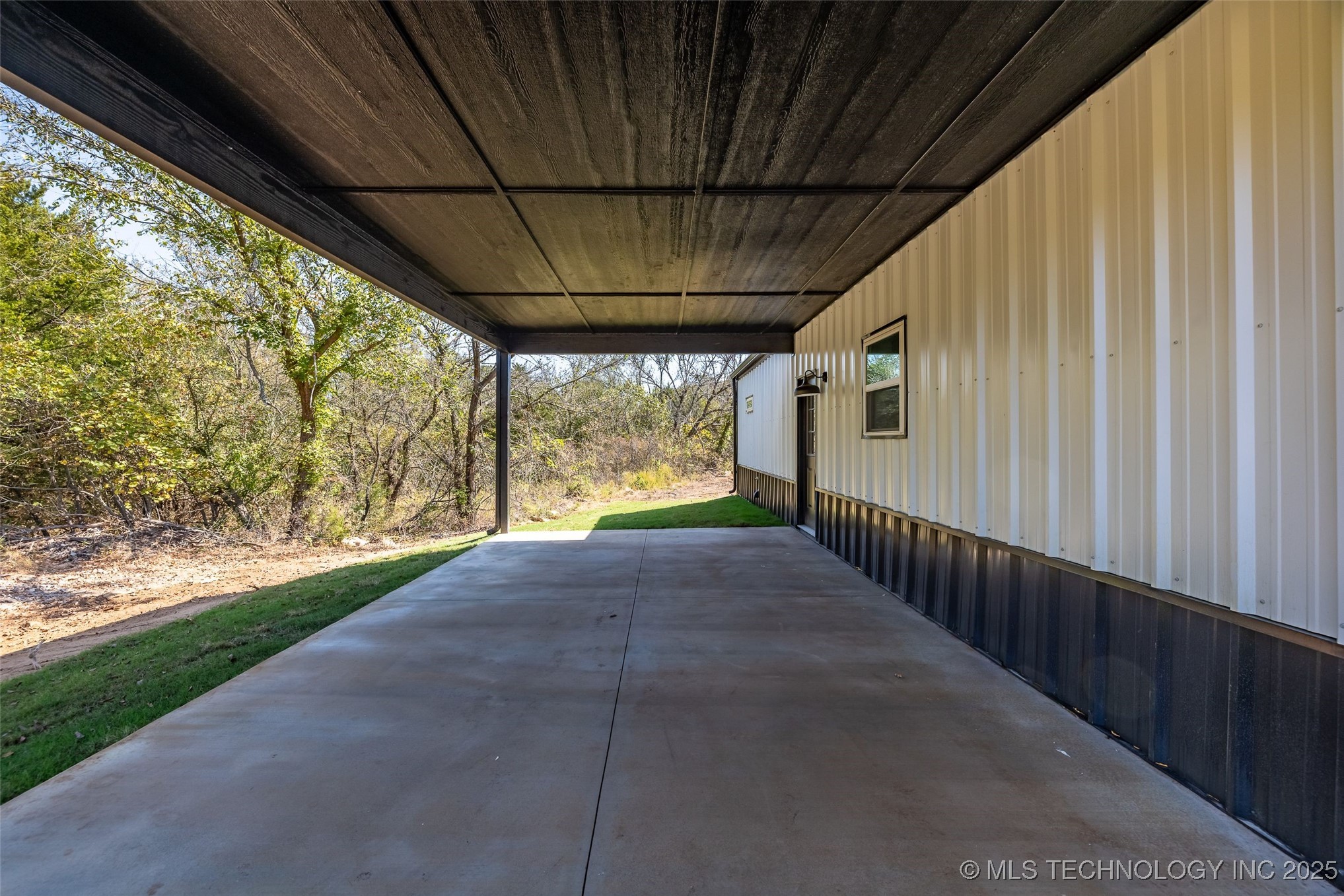 35761 W 101st Street S Property Photo 46