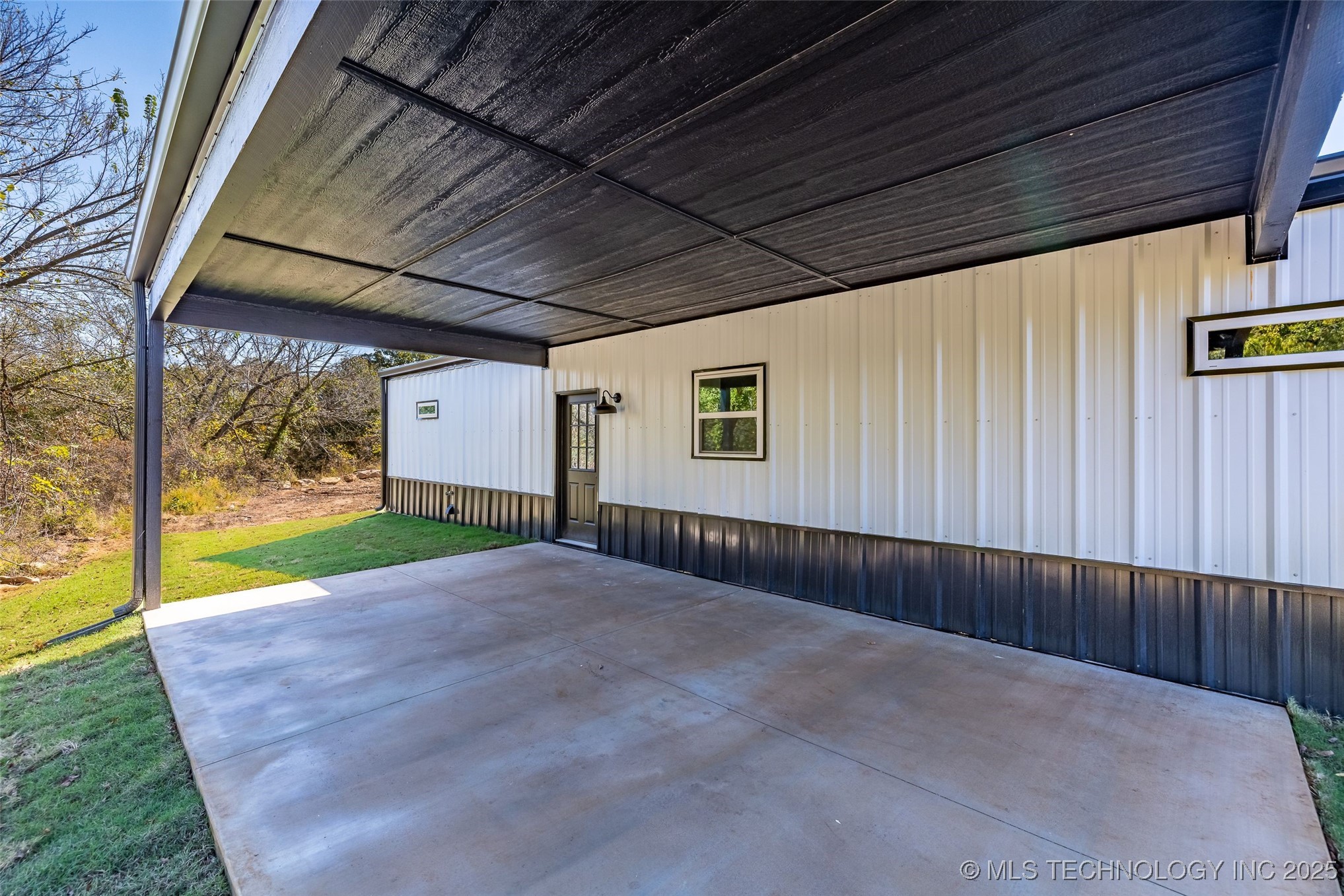 35761 W 101st Street S Property Photo 47