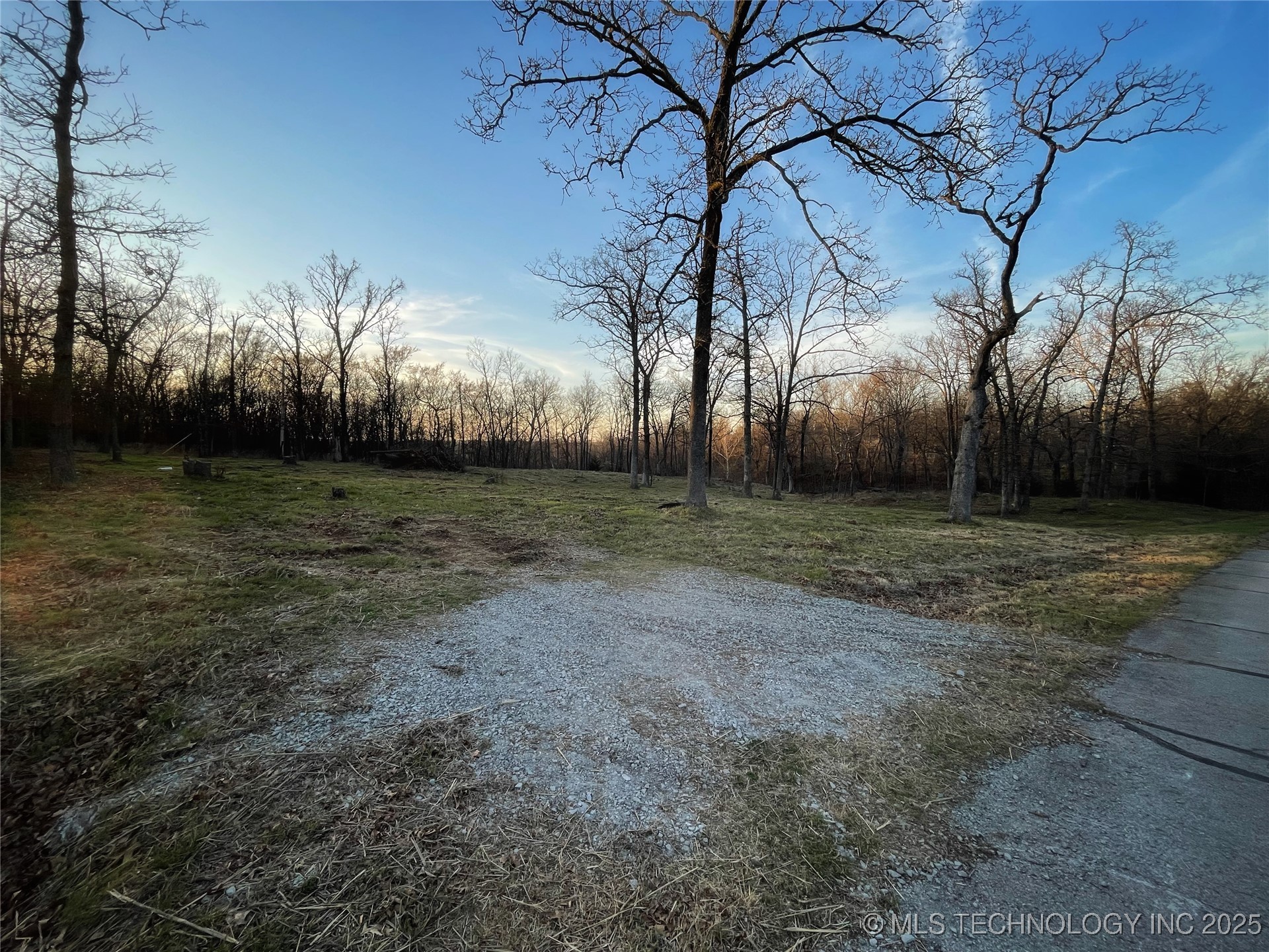 18870 Timberlake Drive Property Photo 29