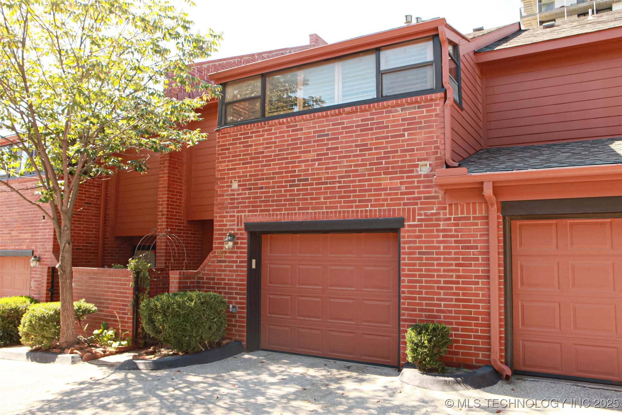 10 Woodward Boulevard 10 Property Photo 3