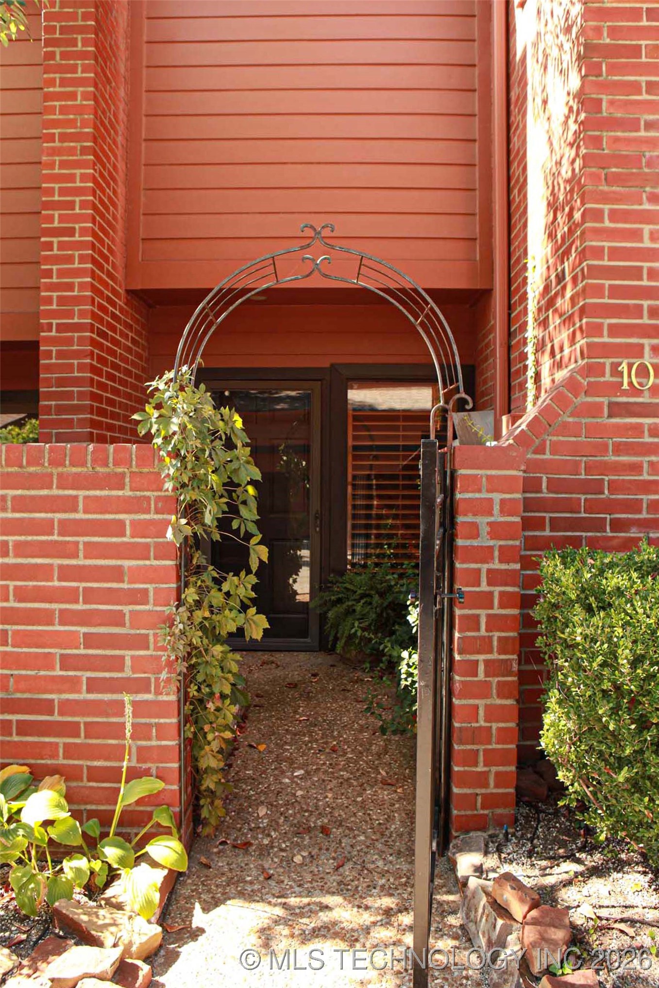 10 Woodward Boulevard 10 Property Photo 5