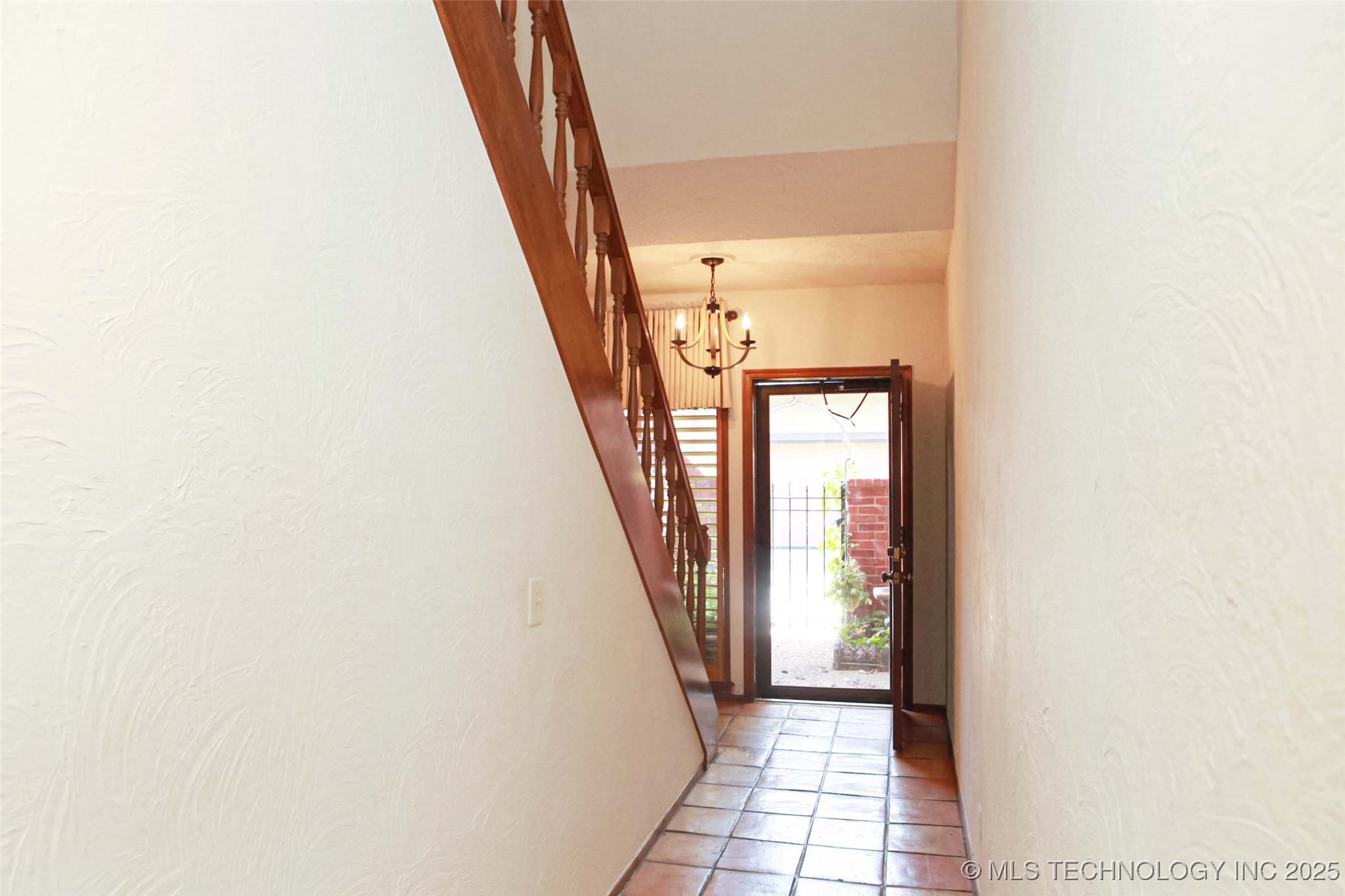 10 Woodward Boulevard 10 Property Photo 7