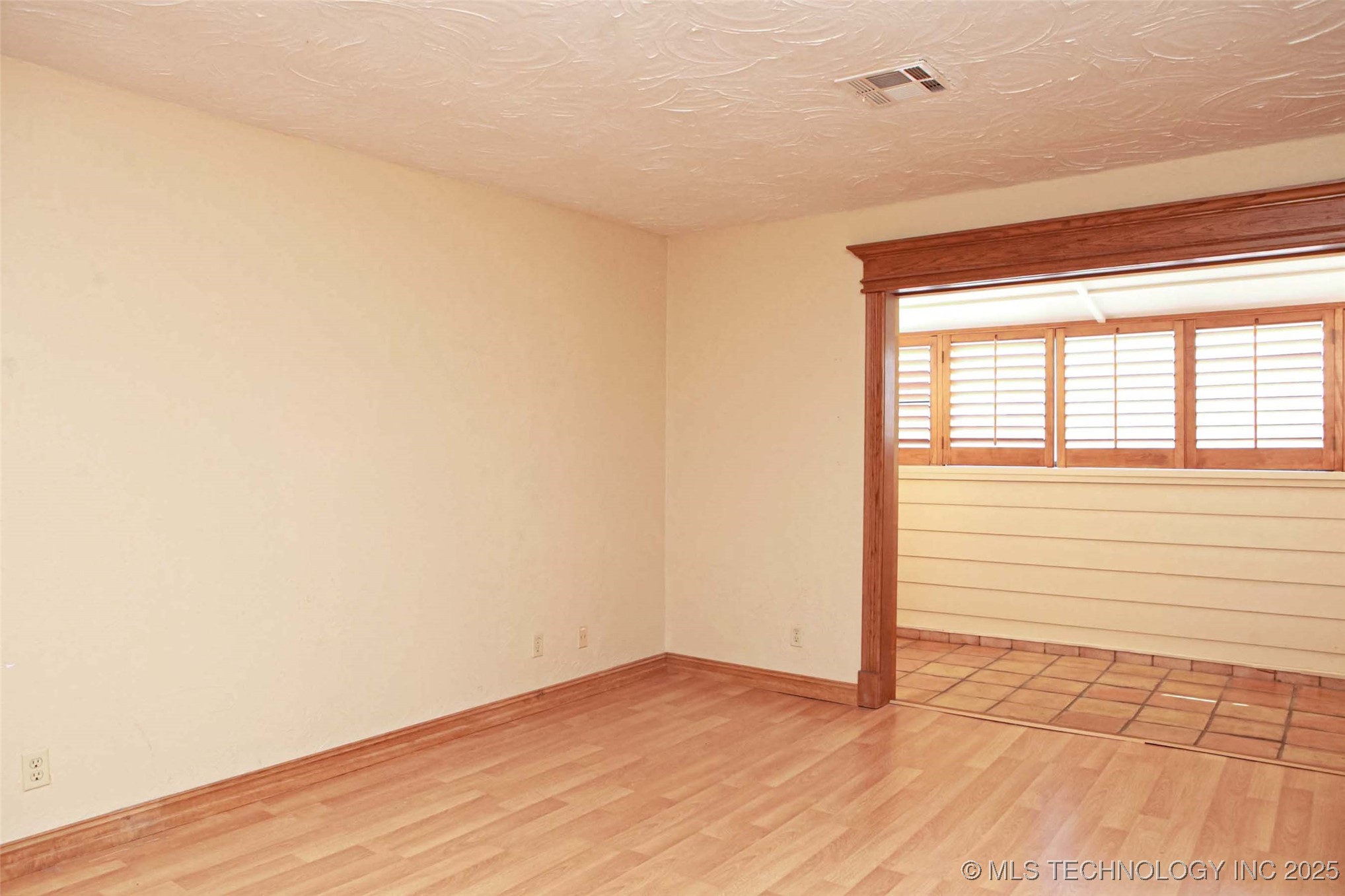 10 Woodward Boulevard 10 Property Photo 26