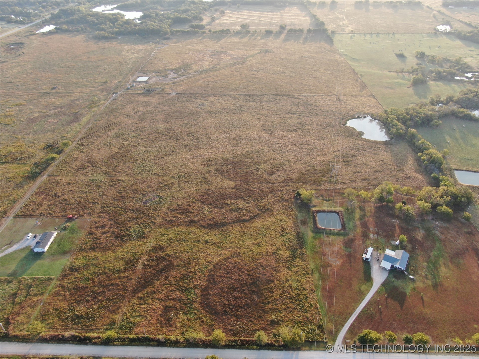 70 N 300 Road Property Photo 2