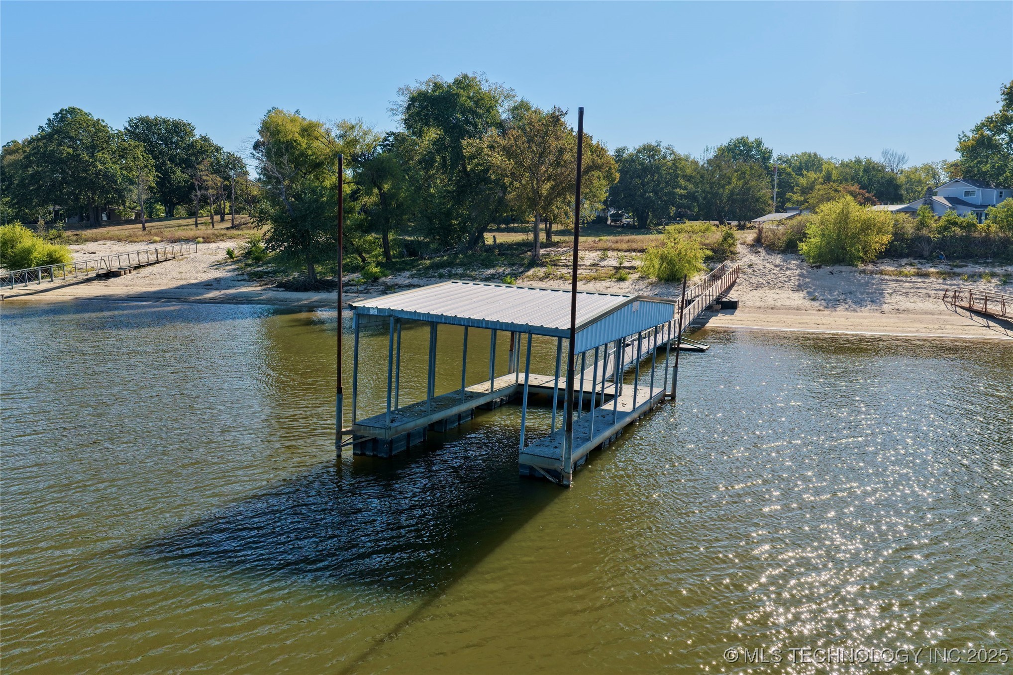 420707 E 1166 Road Property Photo 10