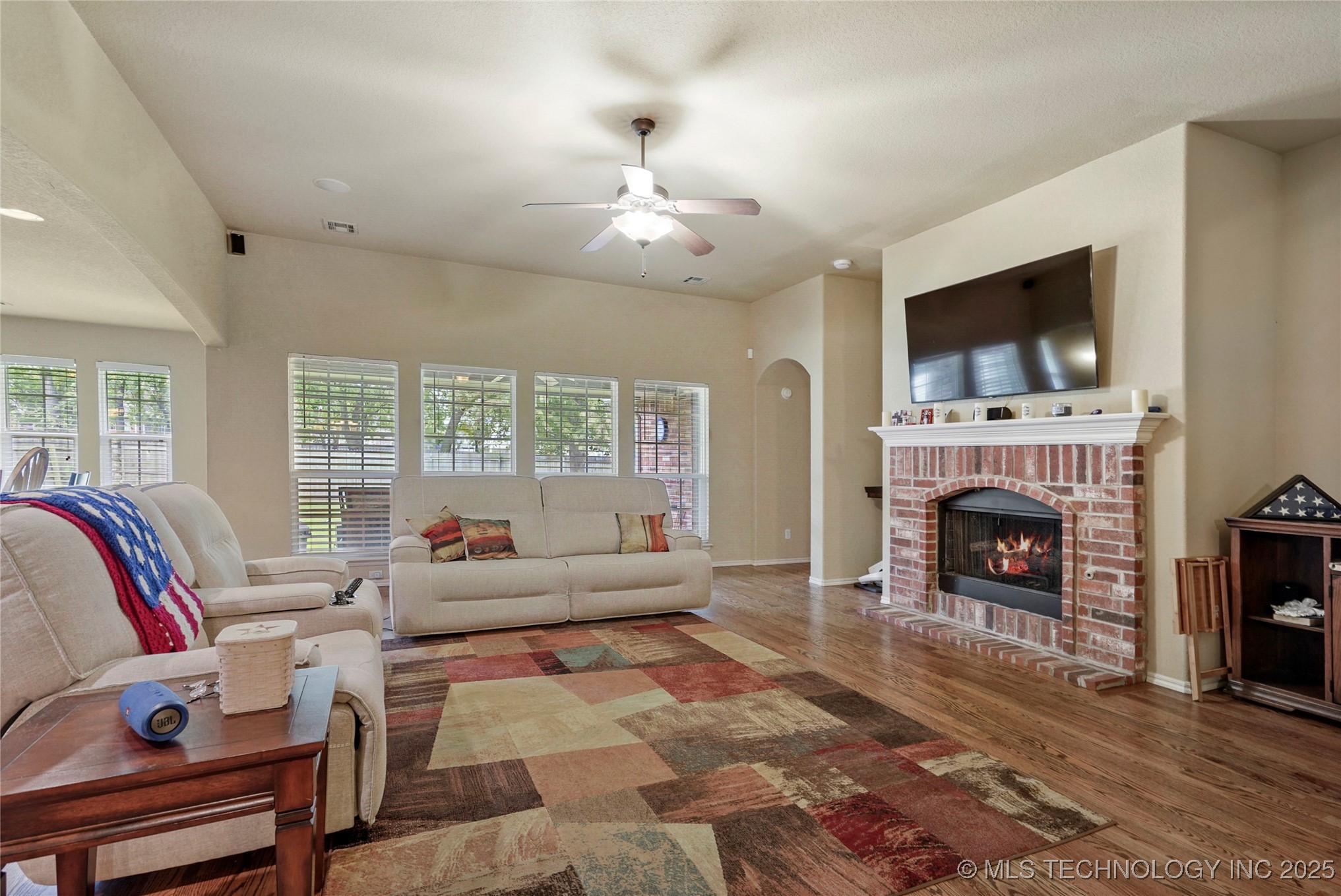 20230 E 50th Place Property Photo 5