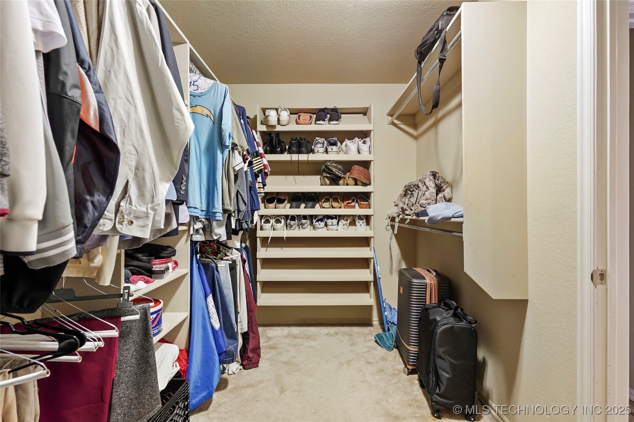 20230 E 50th Place Property Photo 20