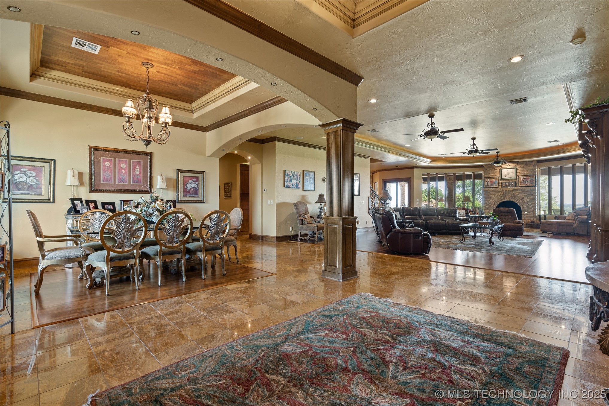 810 Gene Autry Road Property Photo 5