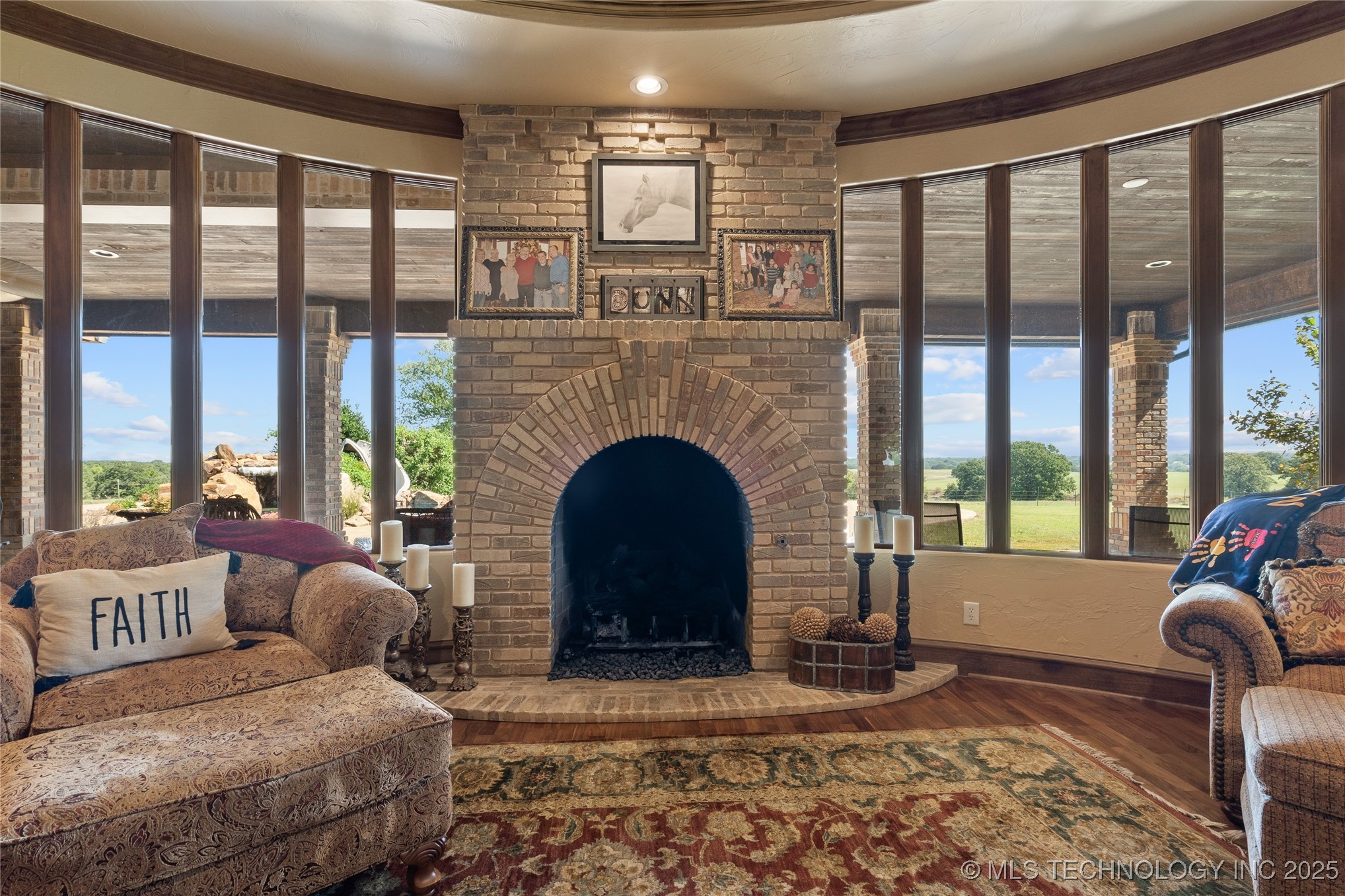 810 Gene Autry Road Property Photo 11